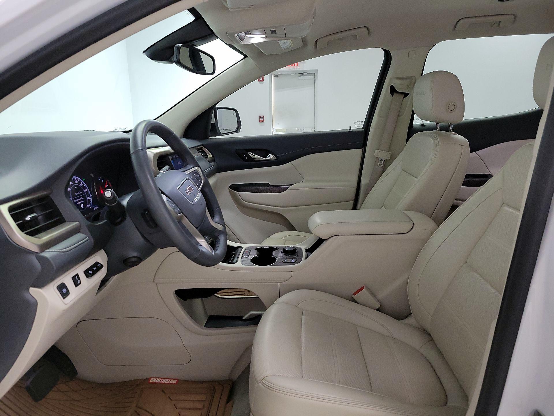 Thumbnail: 2023 GMC Acadia - 11