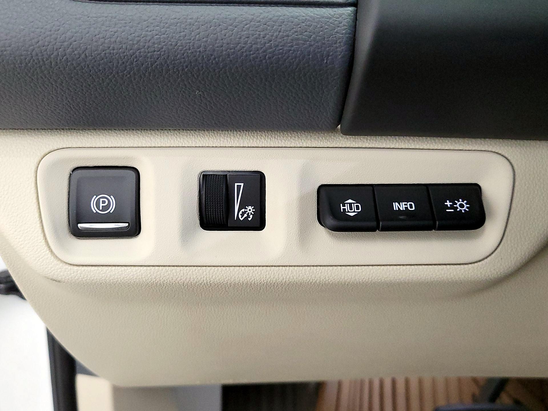 Thumbnail: 2023 GMC Acadia - 13