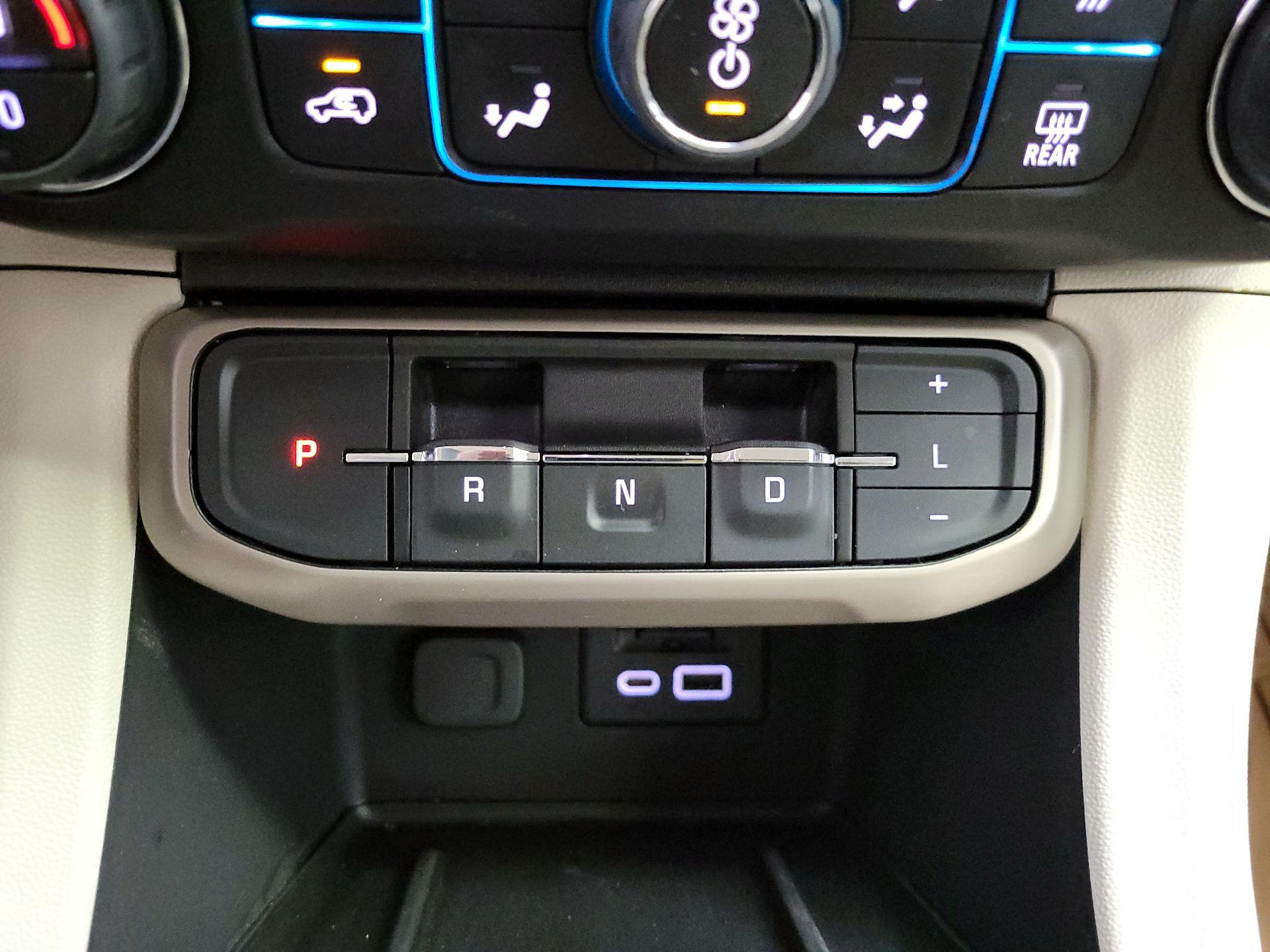 Thumbnail: 2023 GMC Acadia - 18