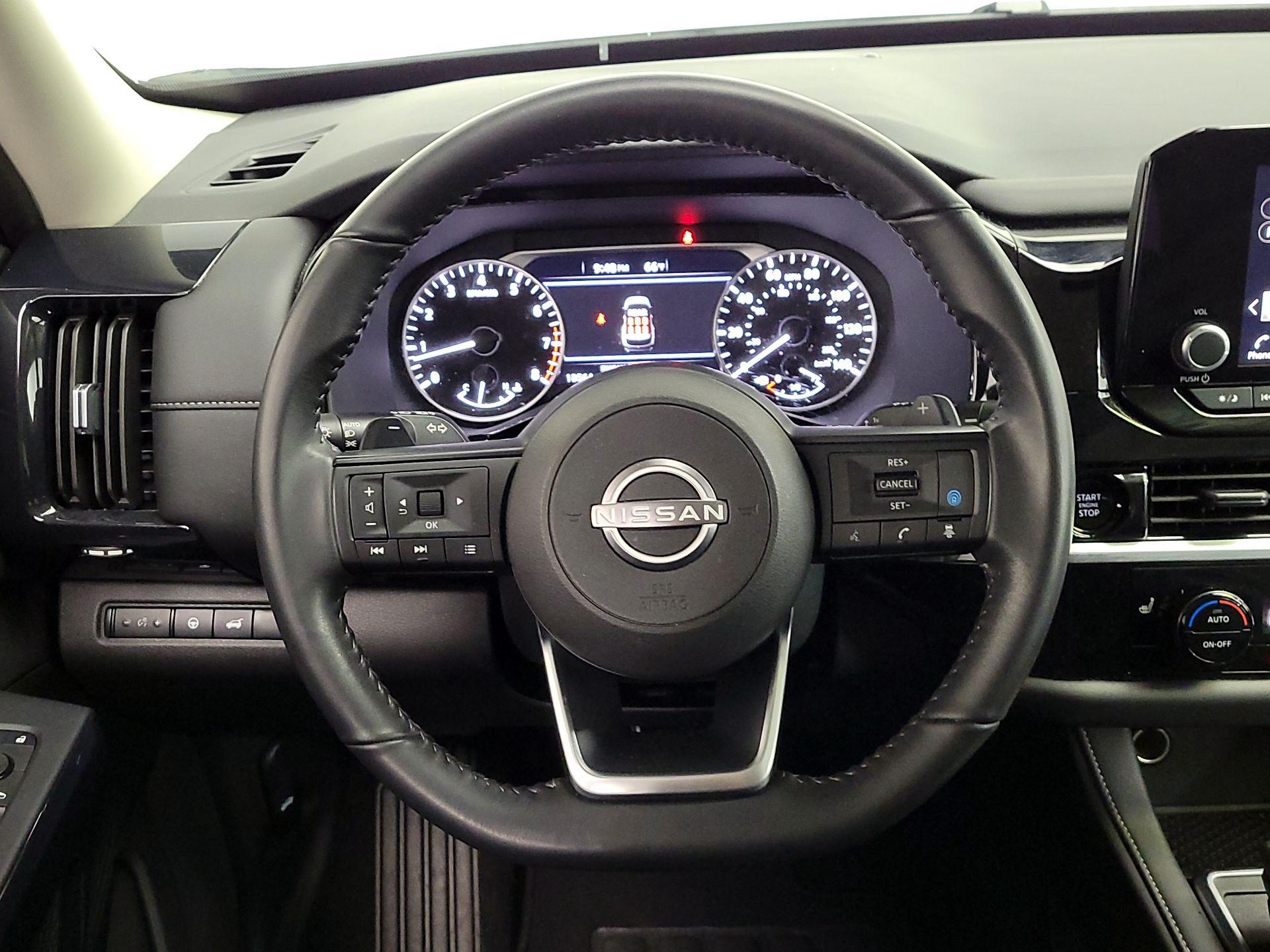 Thumbnail: 2025 Nissan Pathfinder - 10