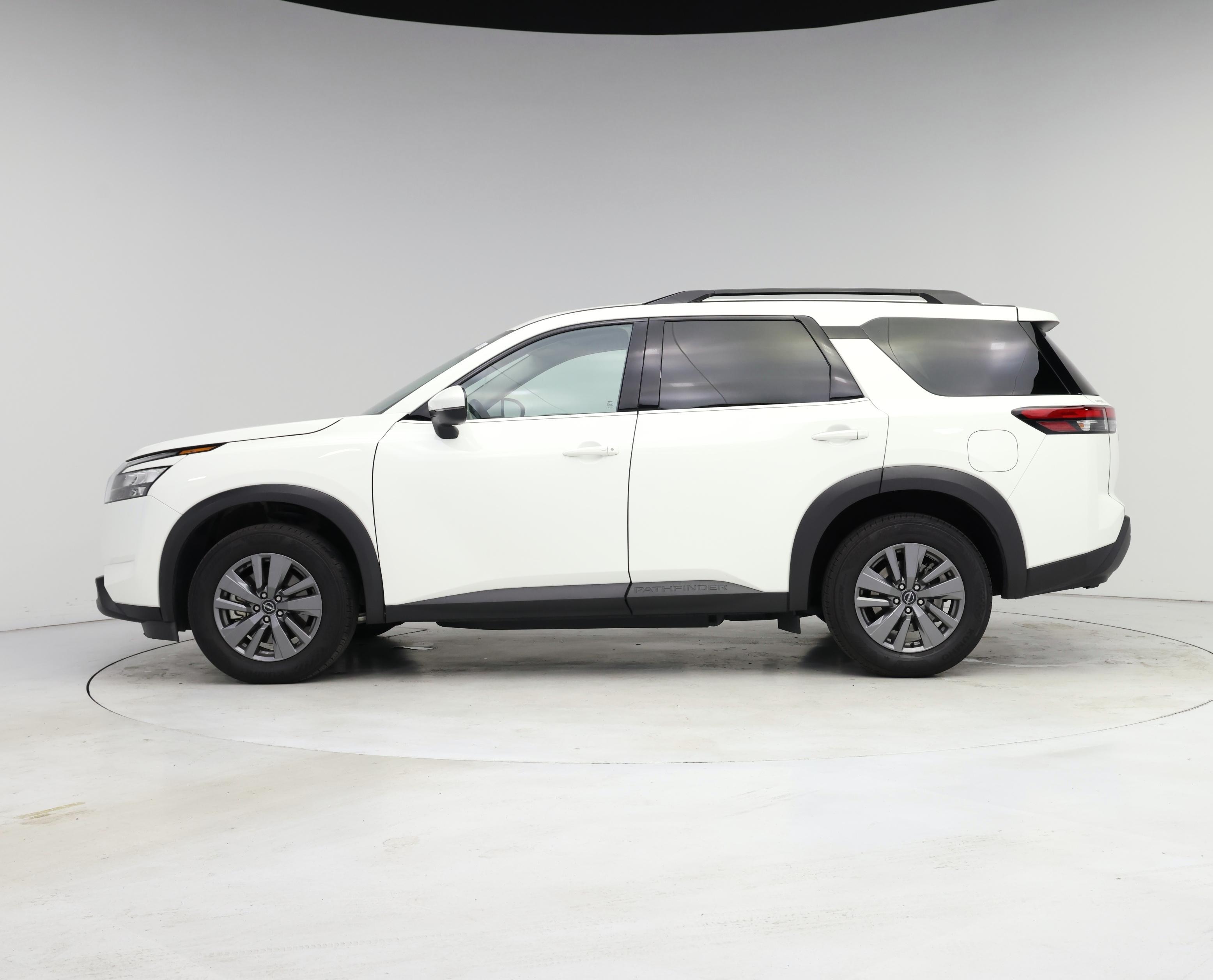 Thumbnail: 2025 Nissan Pathfinder - 3