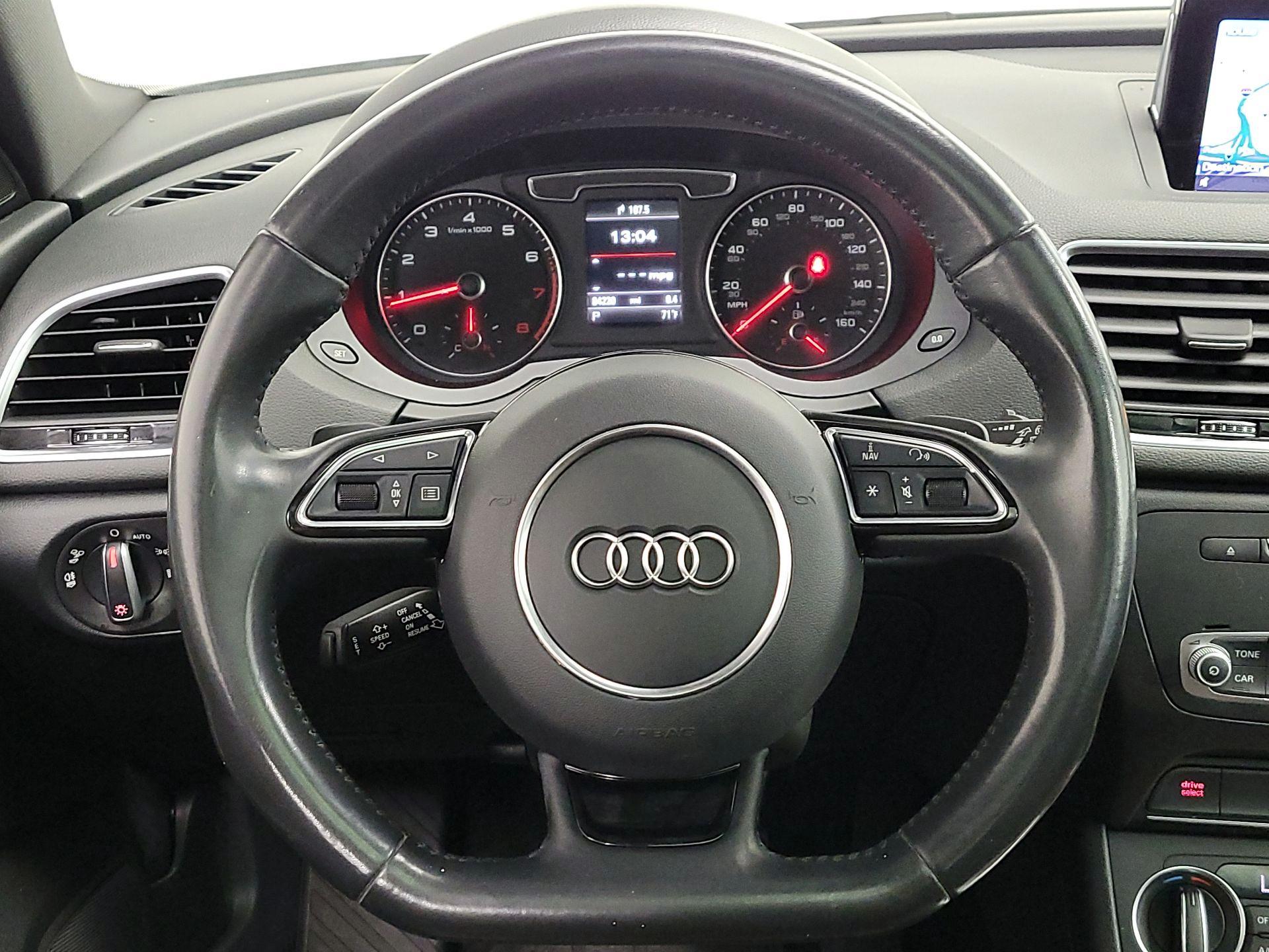 Thumbnail: 2018 Audi Q3 - 10
