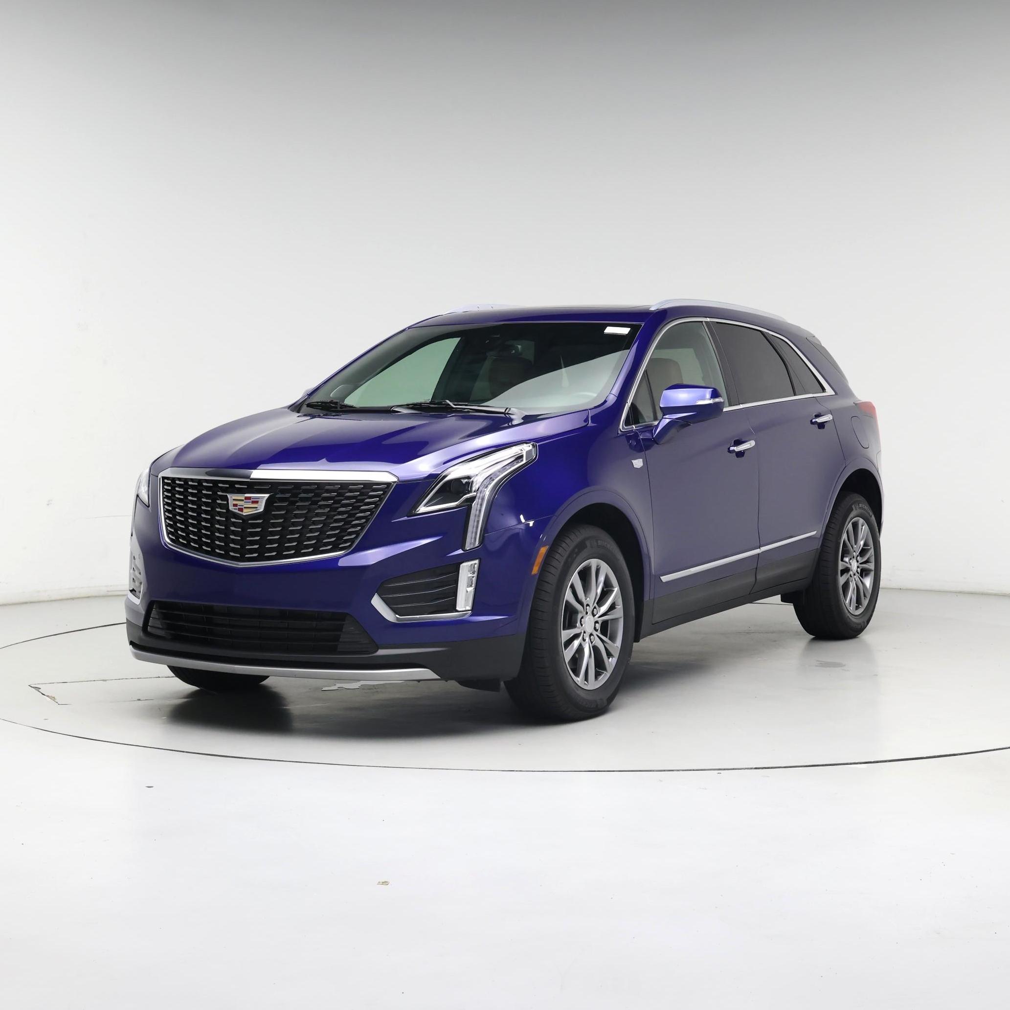 Thumbnail: 2023 Cadillac XT5 - 4