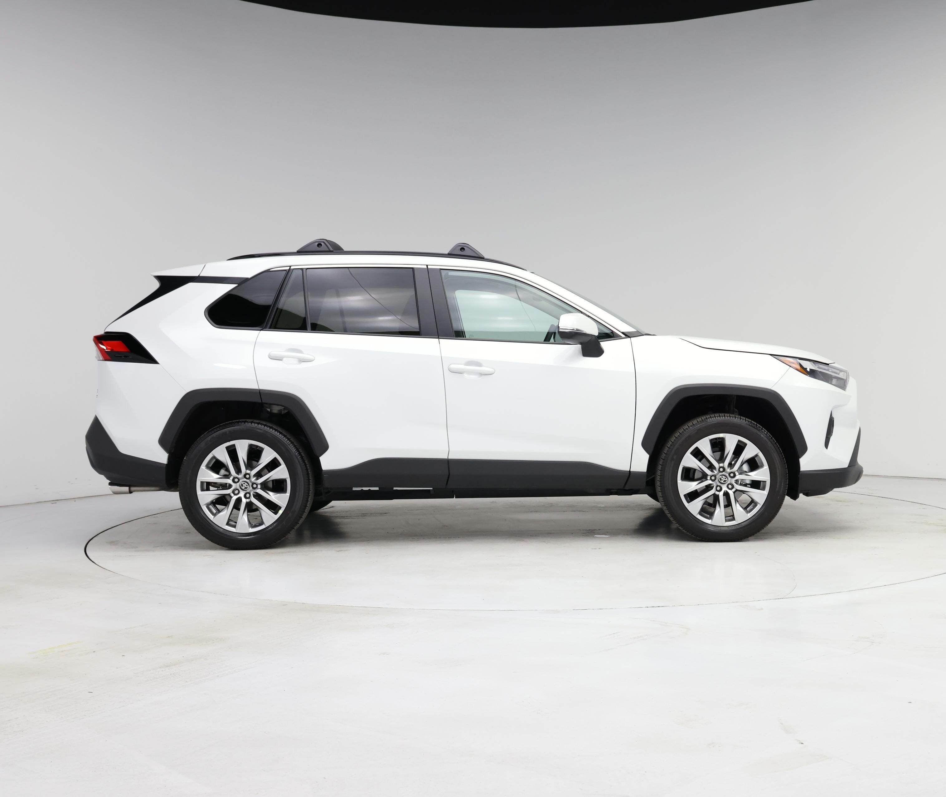 Thumbnail: 2025 Toyota RAV4 - 7