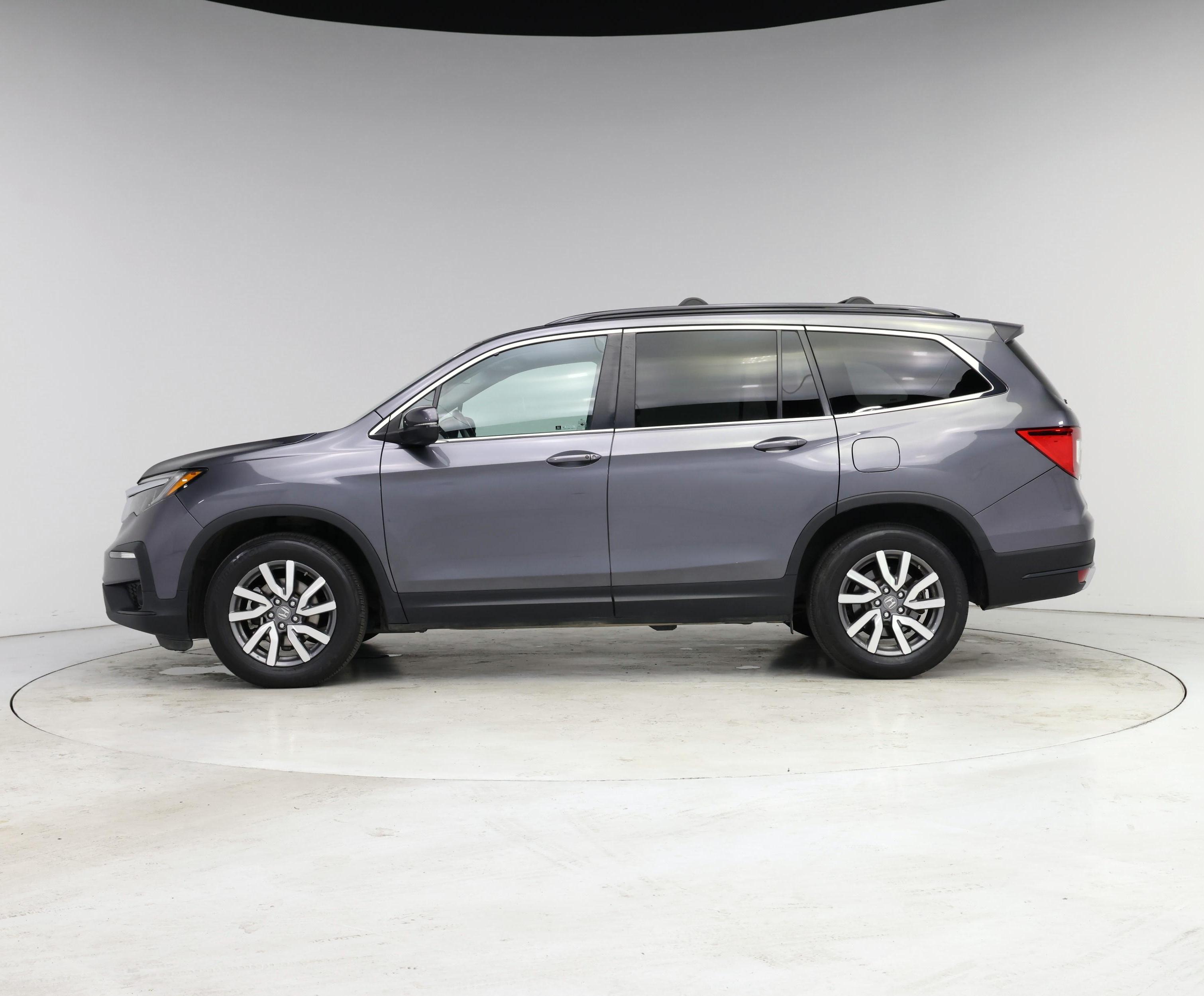 Thumbnail: 2019 Honda Pilot - 3