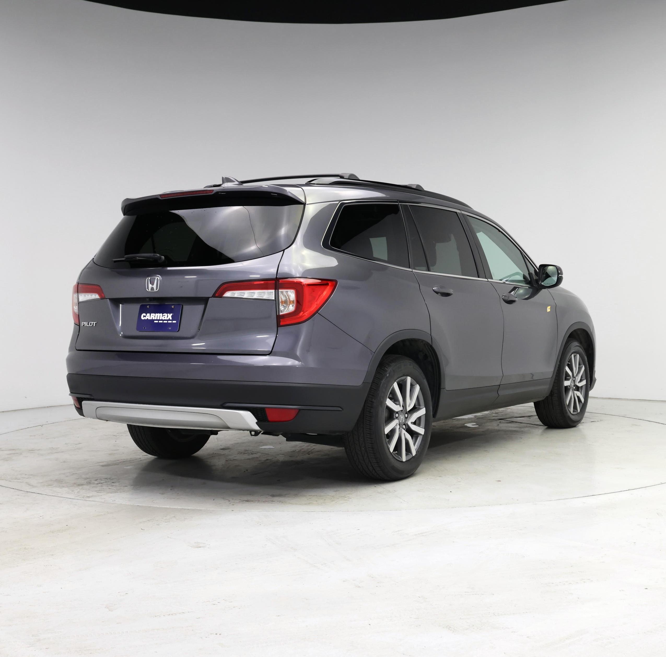 Thumbnail: 2019 Honda Pilot - 8
