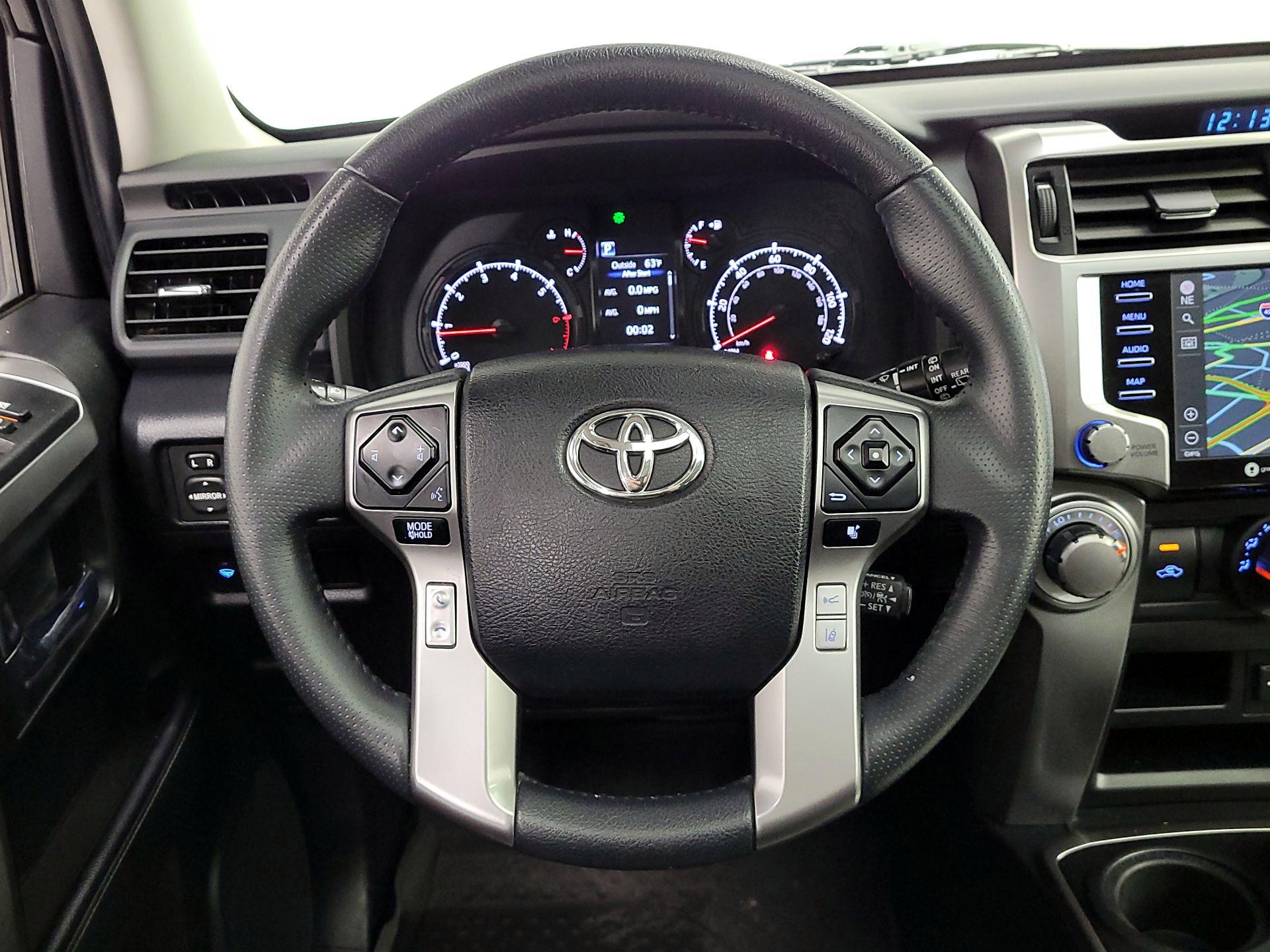 Thumbnail: 2021 Toyota 4Runner - 10