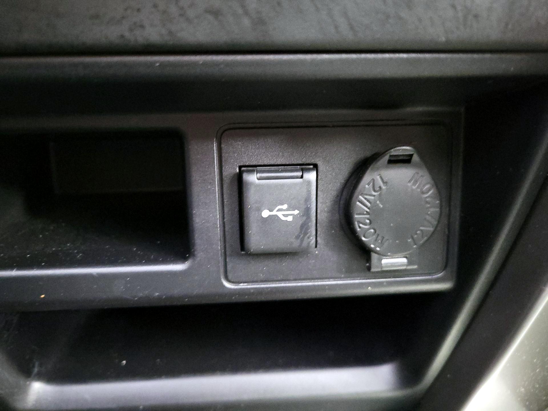 Thumbnail: 2021 Toyota 4Runner - 19