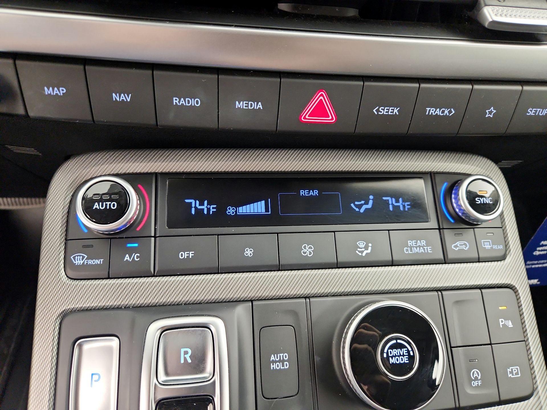 Thumbnail: 2023 Hyundai Palisade - 17