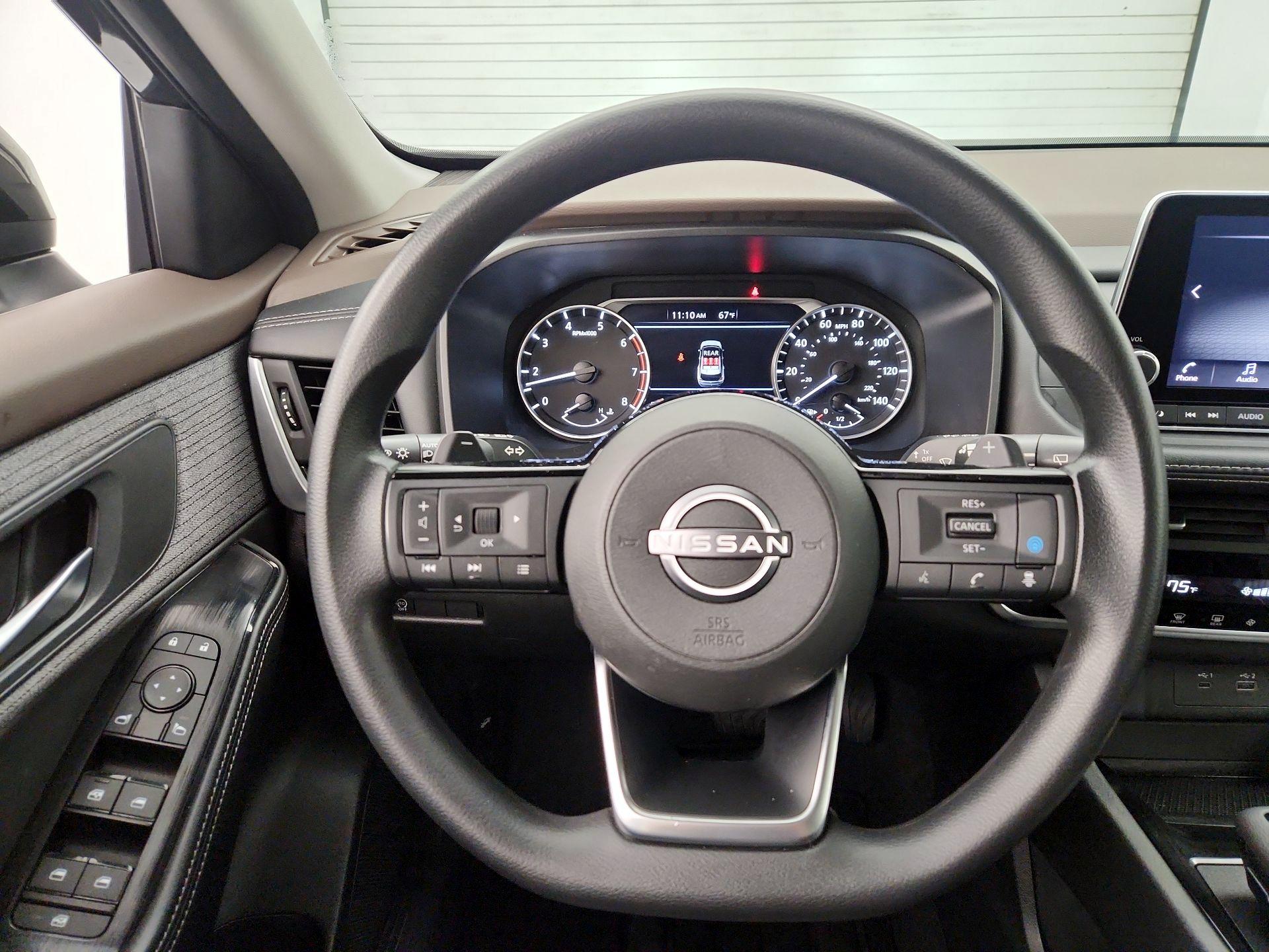 Thumbnail: 2023 Nissan Rogue - 10