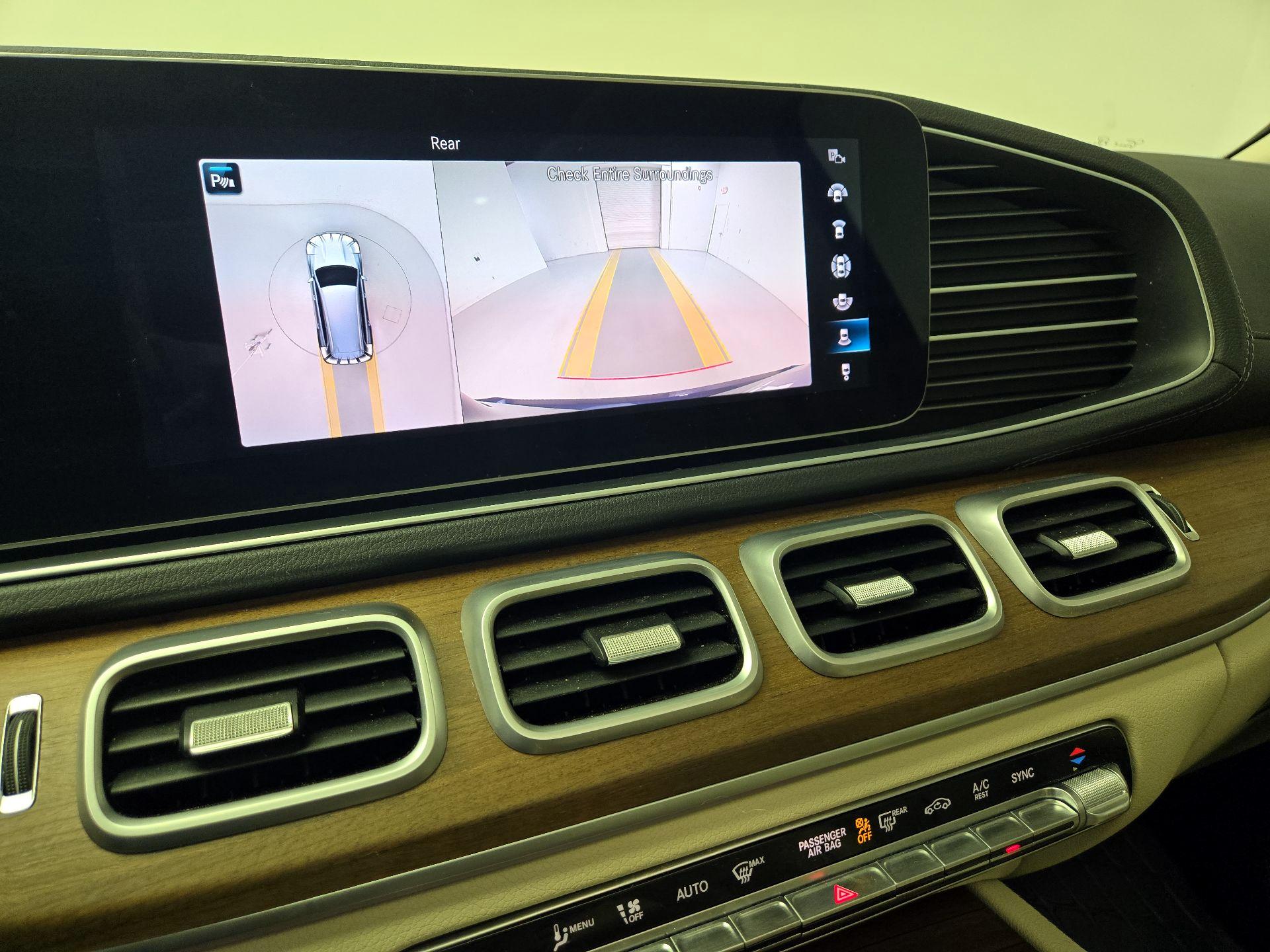 Thumbnail: 2021 Mercedes-Benz GLS - 15