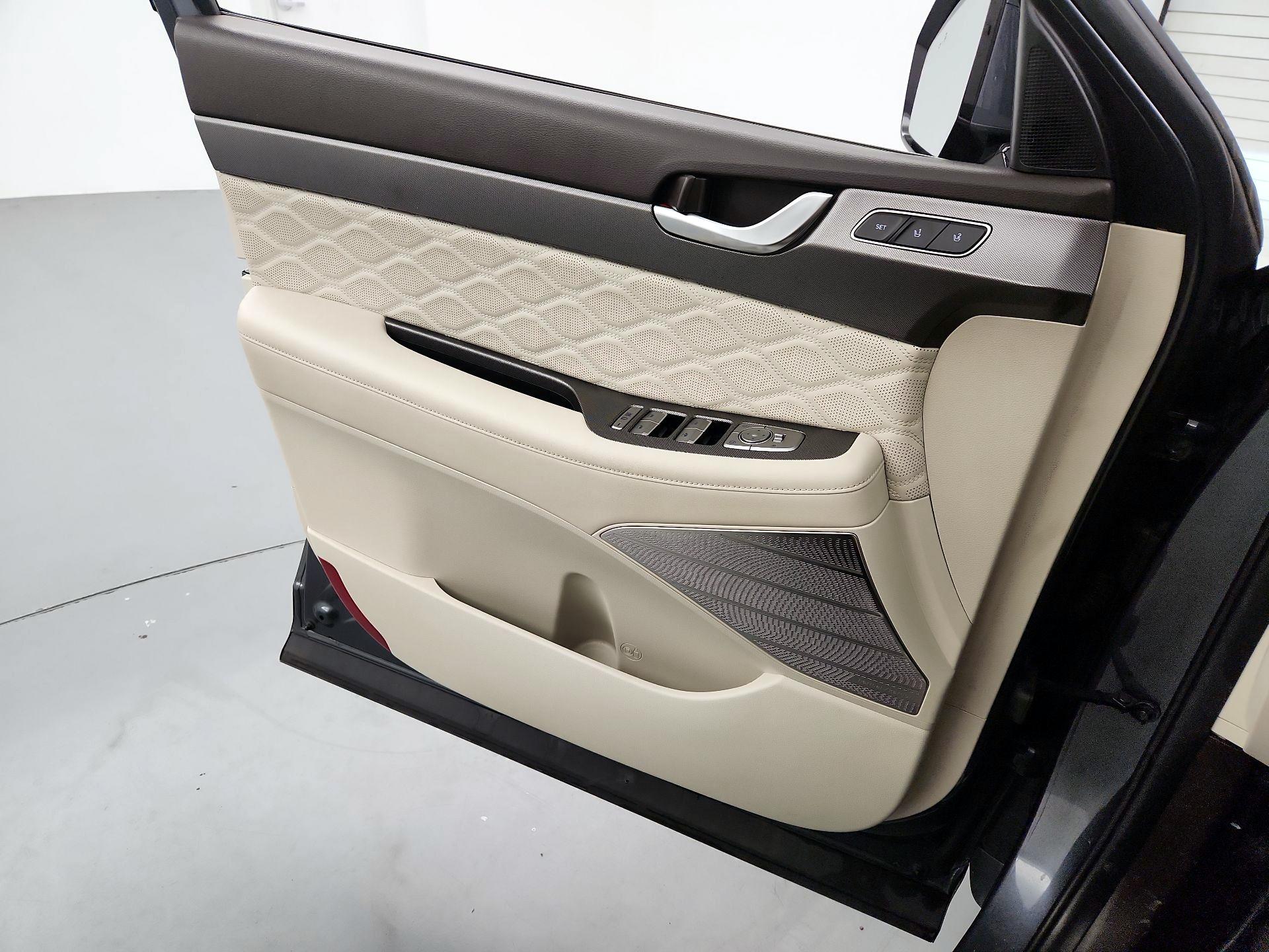 Thumbnail: 2020 Hyundai Palisade - 12