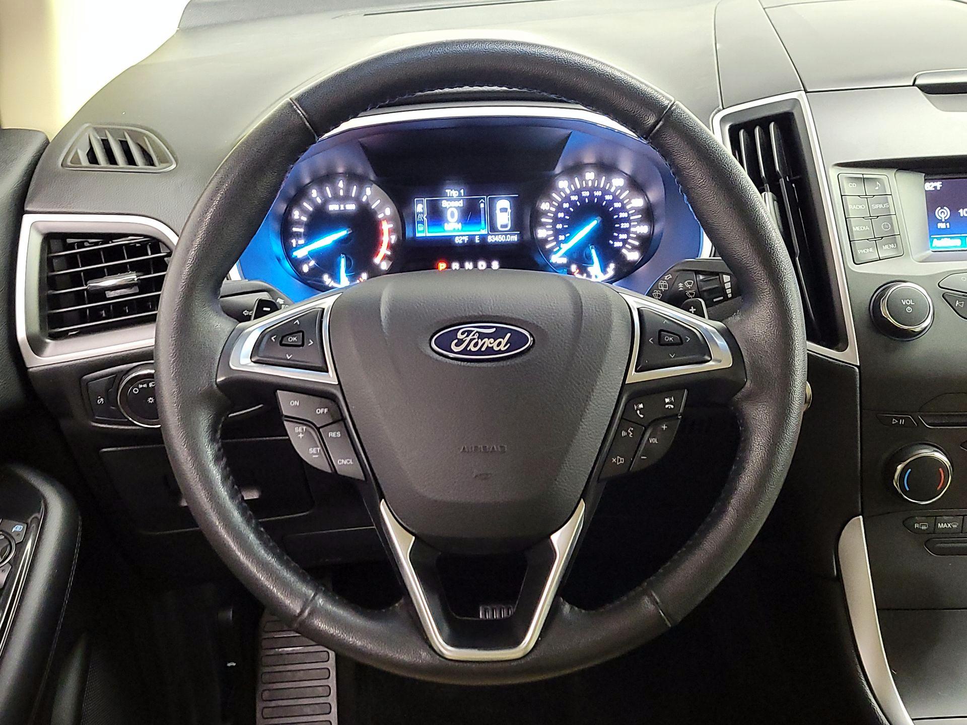 Thumbnail: 2017 Ford Edge - 10