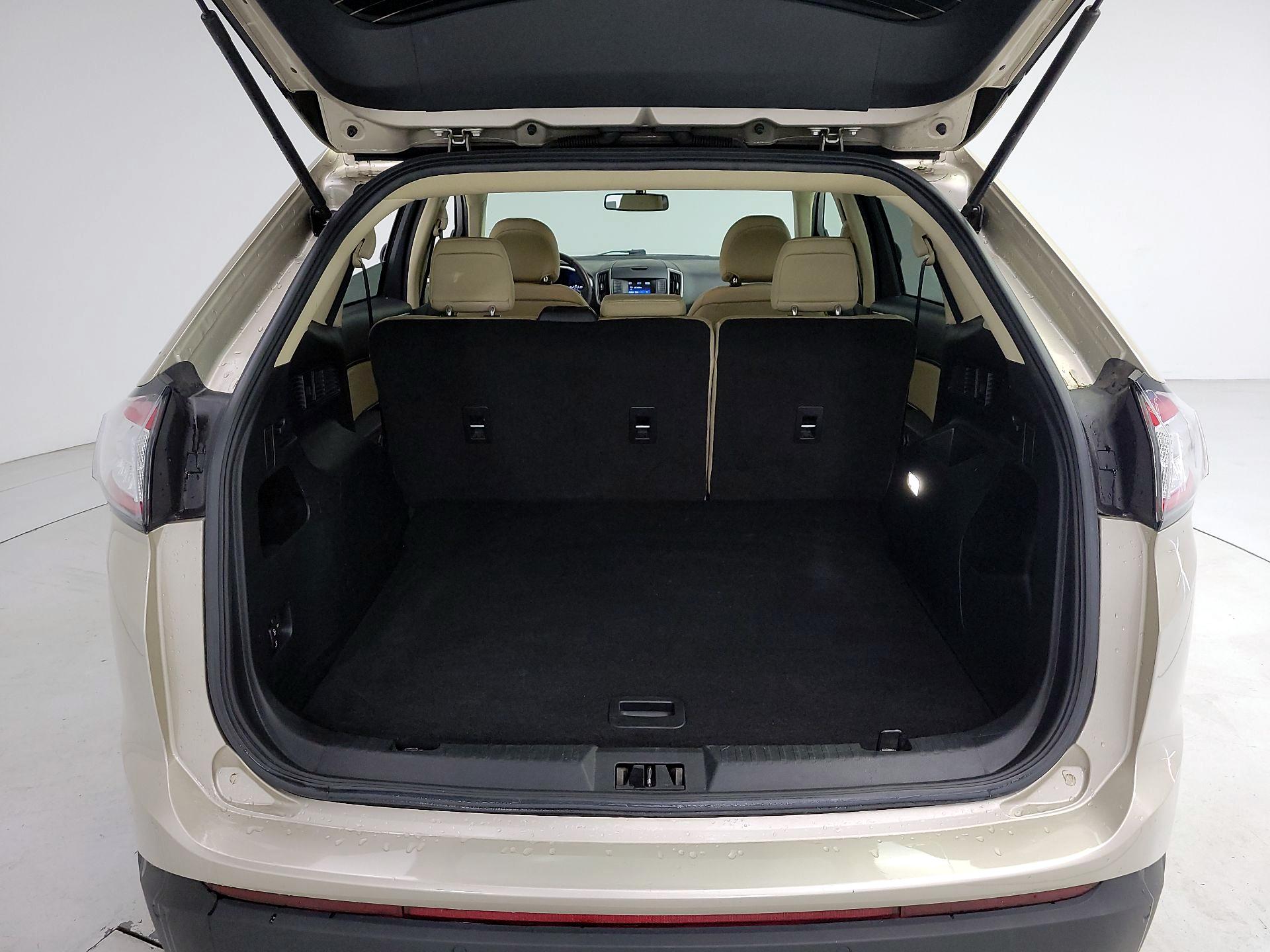 Thumbnail: 2017 Ford Edge - 20