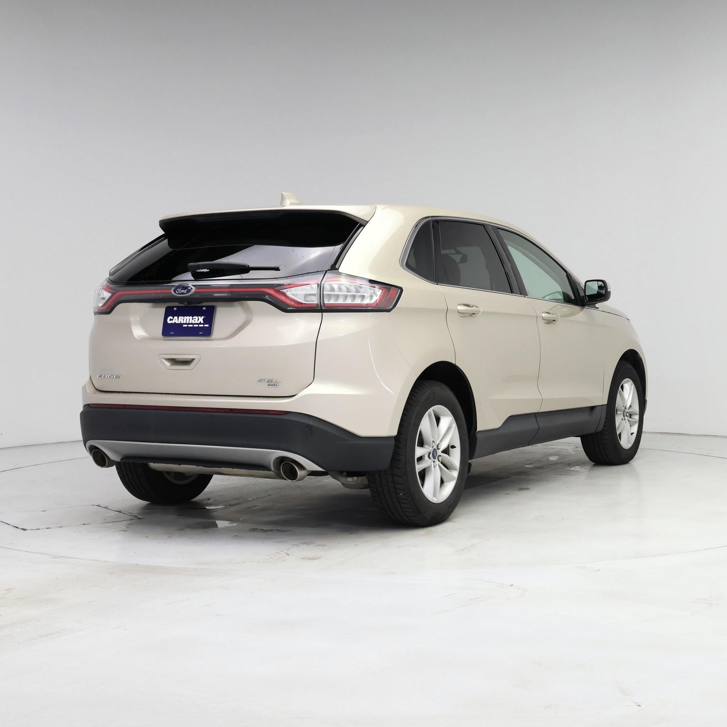 Thumbnail: 2017 Ford Edge - 8
