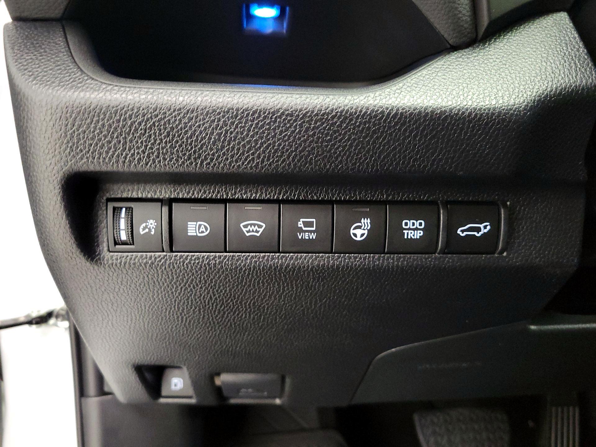 Thumbnail: 2024 Toyota RAV4 - 13