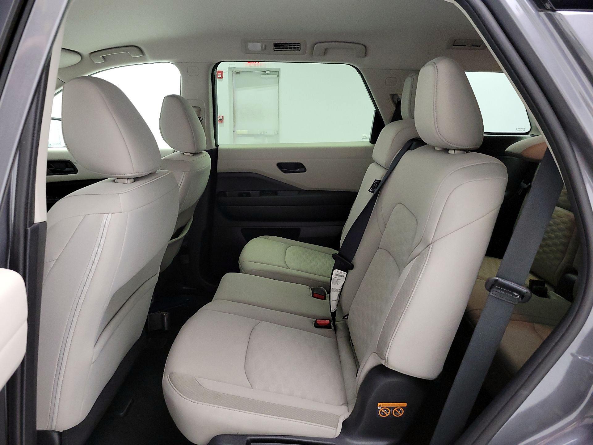 Thumbnail: 2025 Nissan Pathfinder - 19