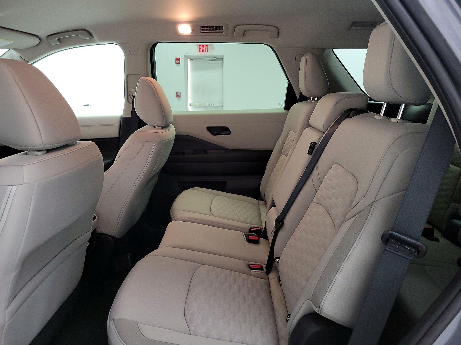 Thumbnail: 2025 Nissan Pathfinder - 19