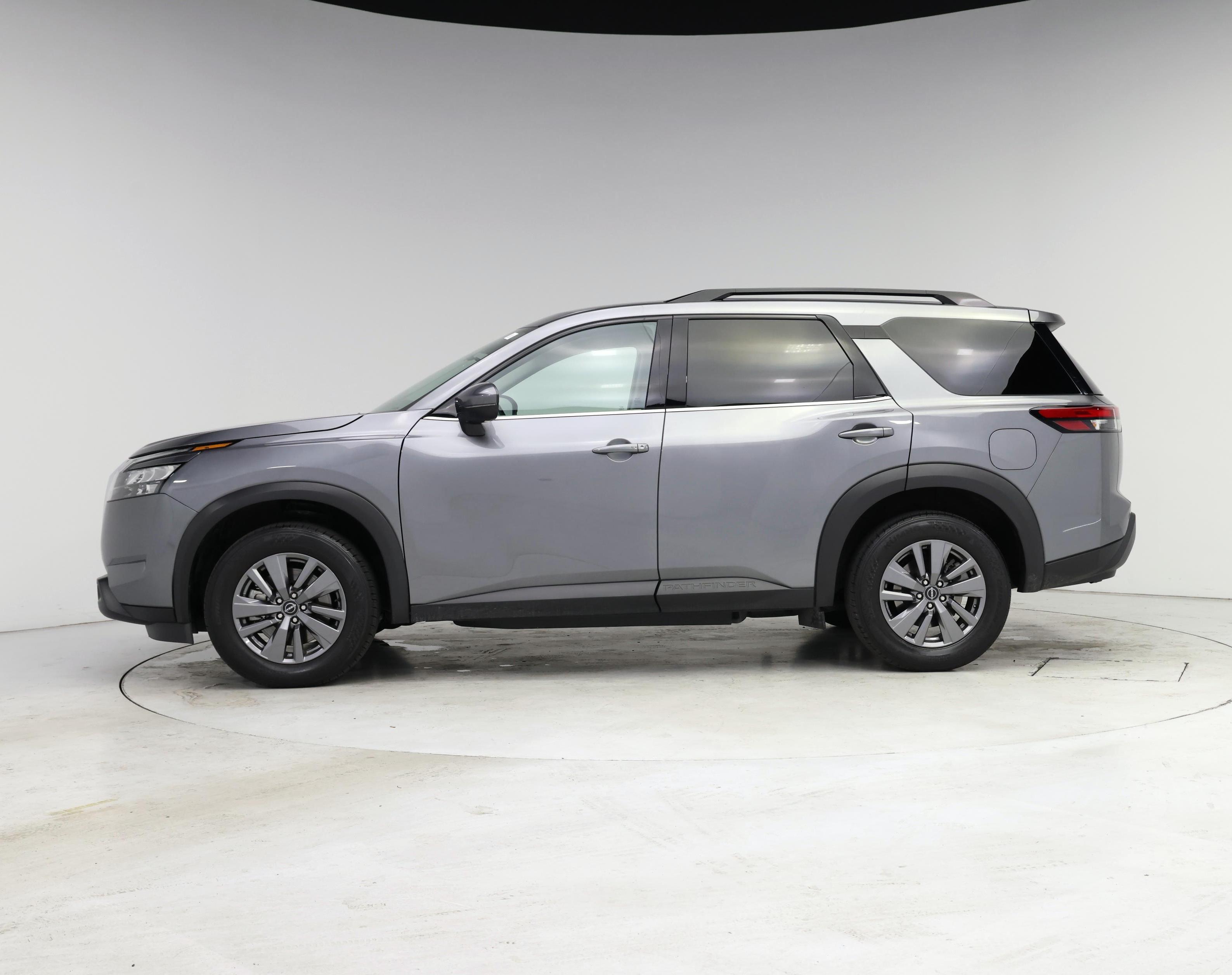 Thumbnail: 2025 Nissan Pathfinder - 3