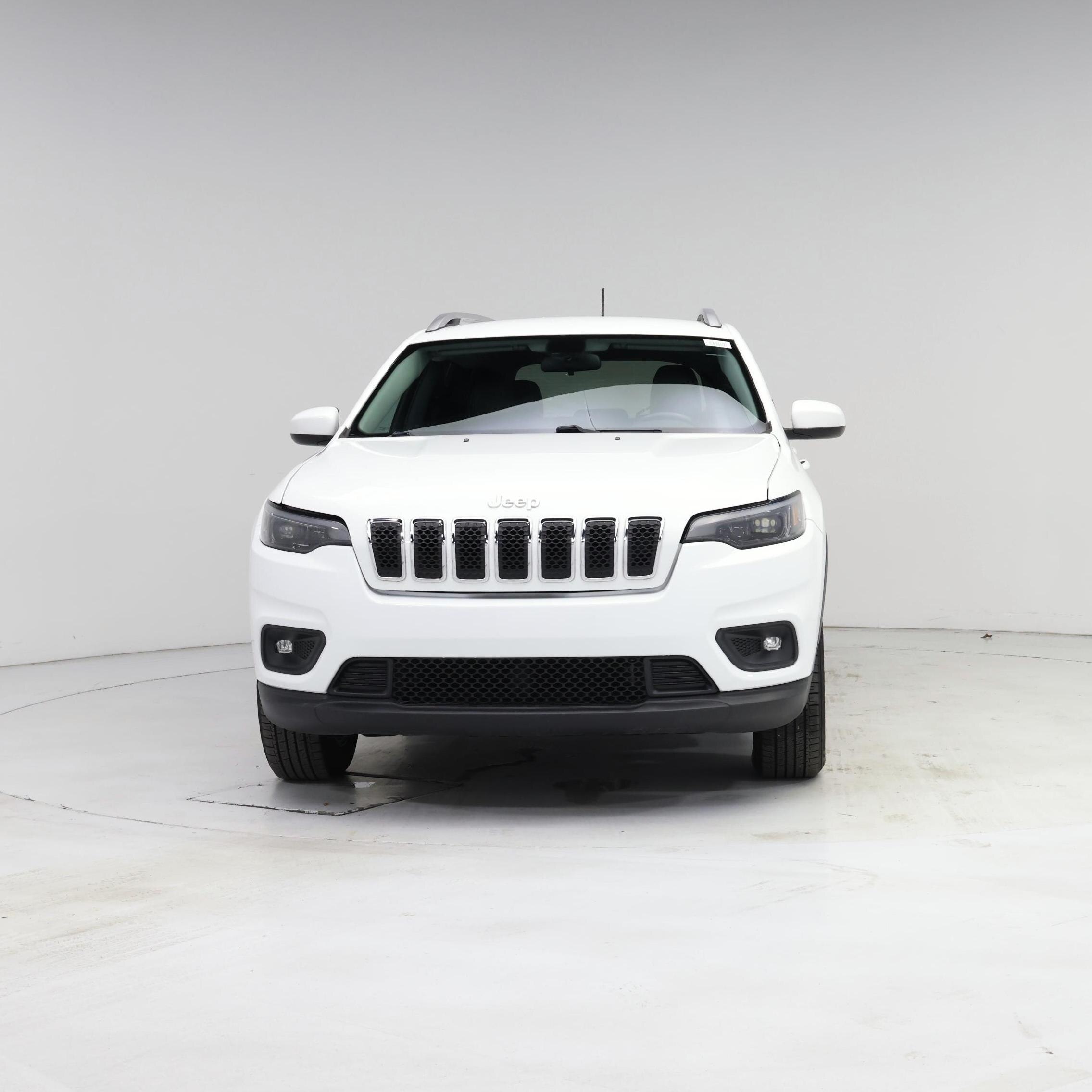 Thumbnail: 2019 Jeep Cherokee - 5