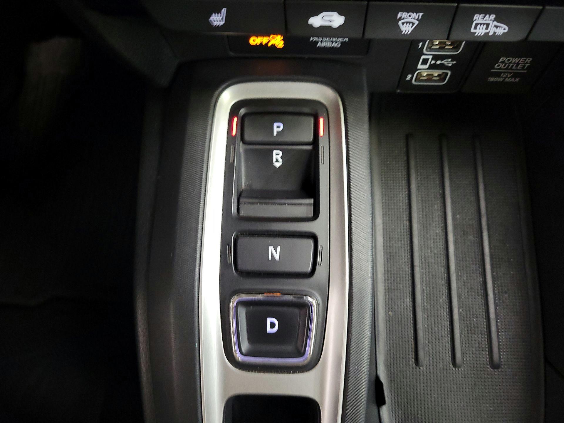 Thumbnail: 2019 Honda Insight - 17