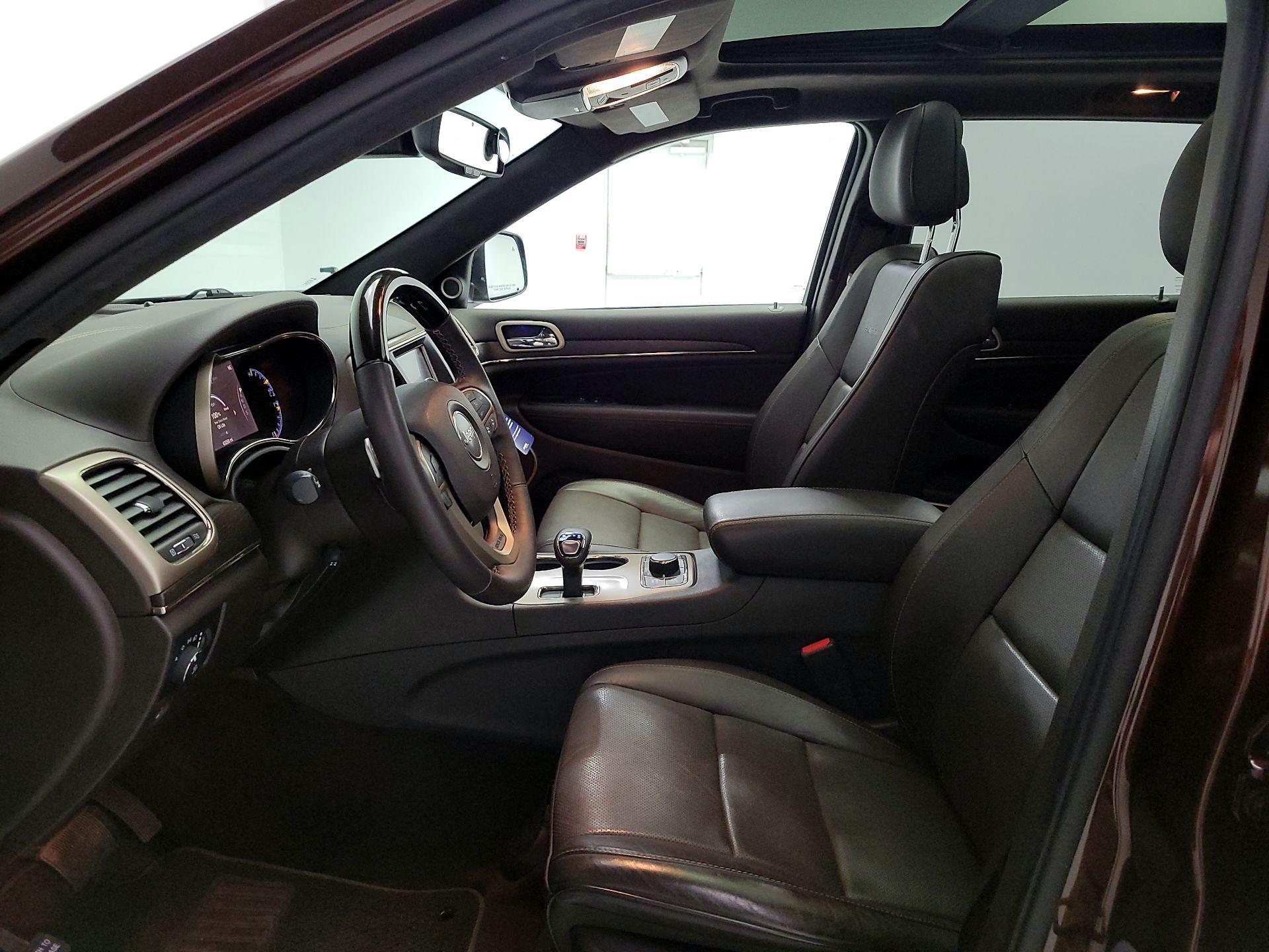 Thumbnail: 2014 Jeep Grand Cherokee - 11