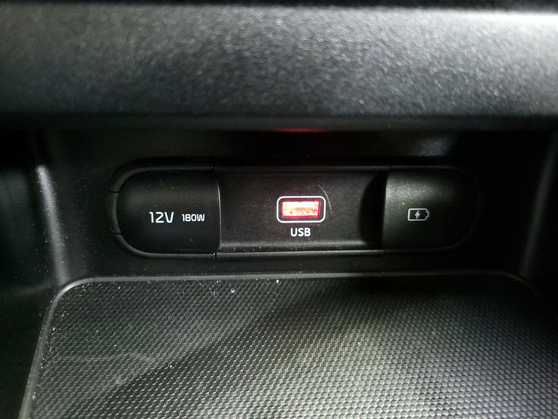 Thumbnail: 2024 Kia Forte - 18