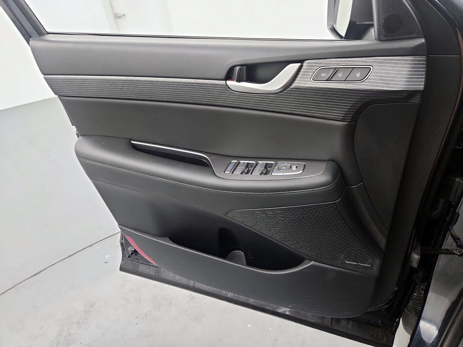 Thumbnail: 2023 Hyundai Palisade - 12