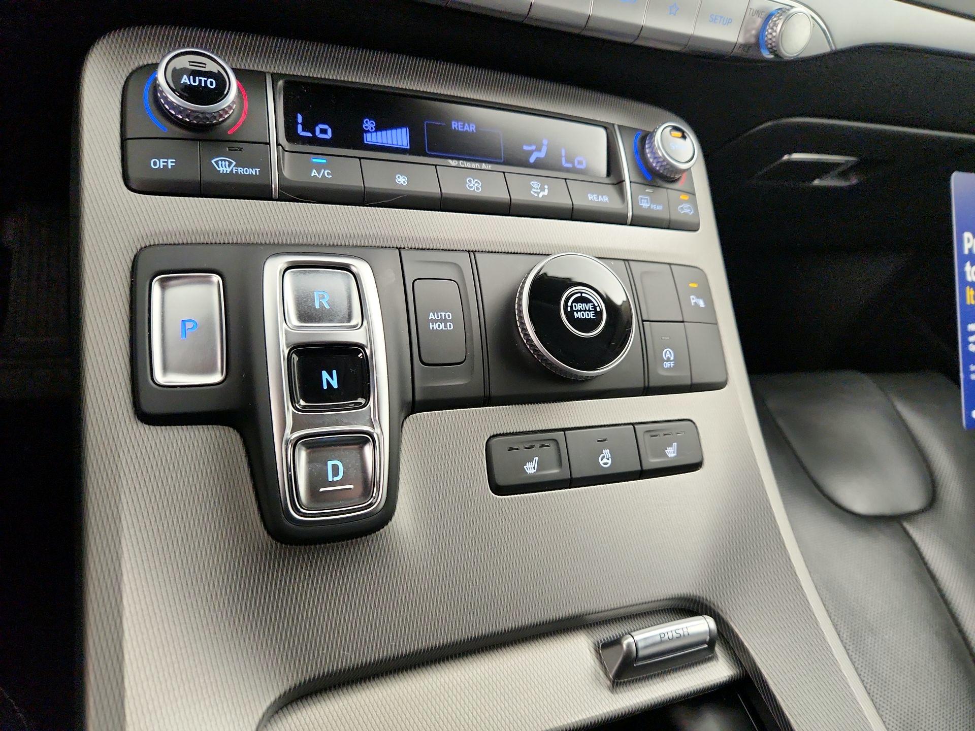 Thumbnail: 2022 Hyundai Palisade - 18