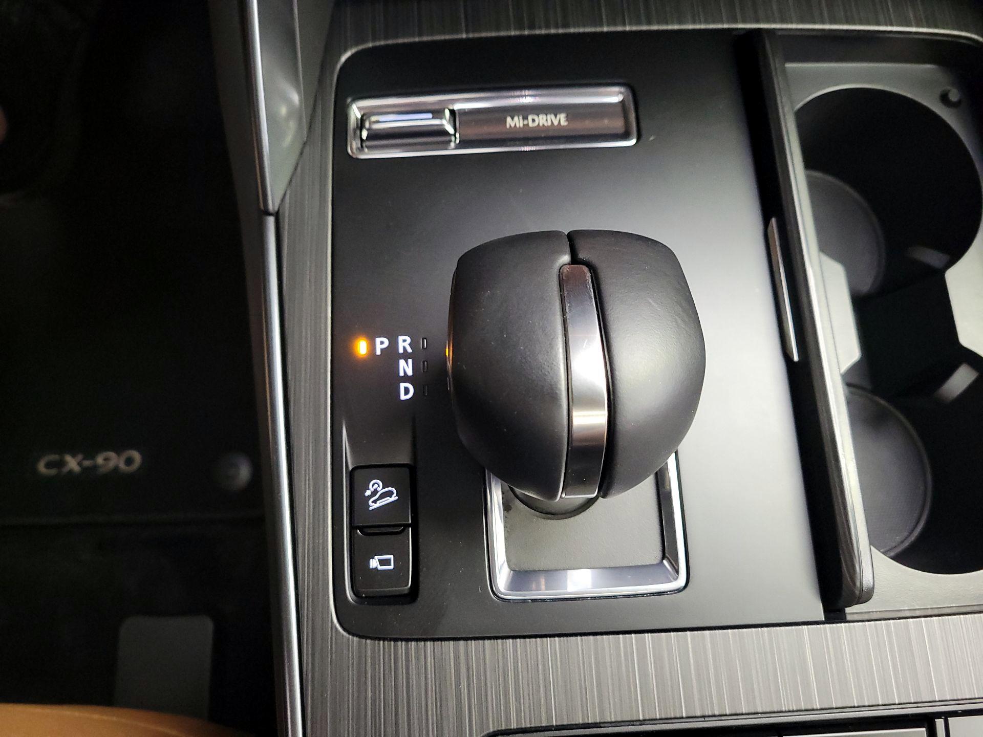 Thumbnail: 2025 Mazda CX-90 - 18