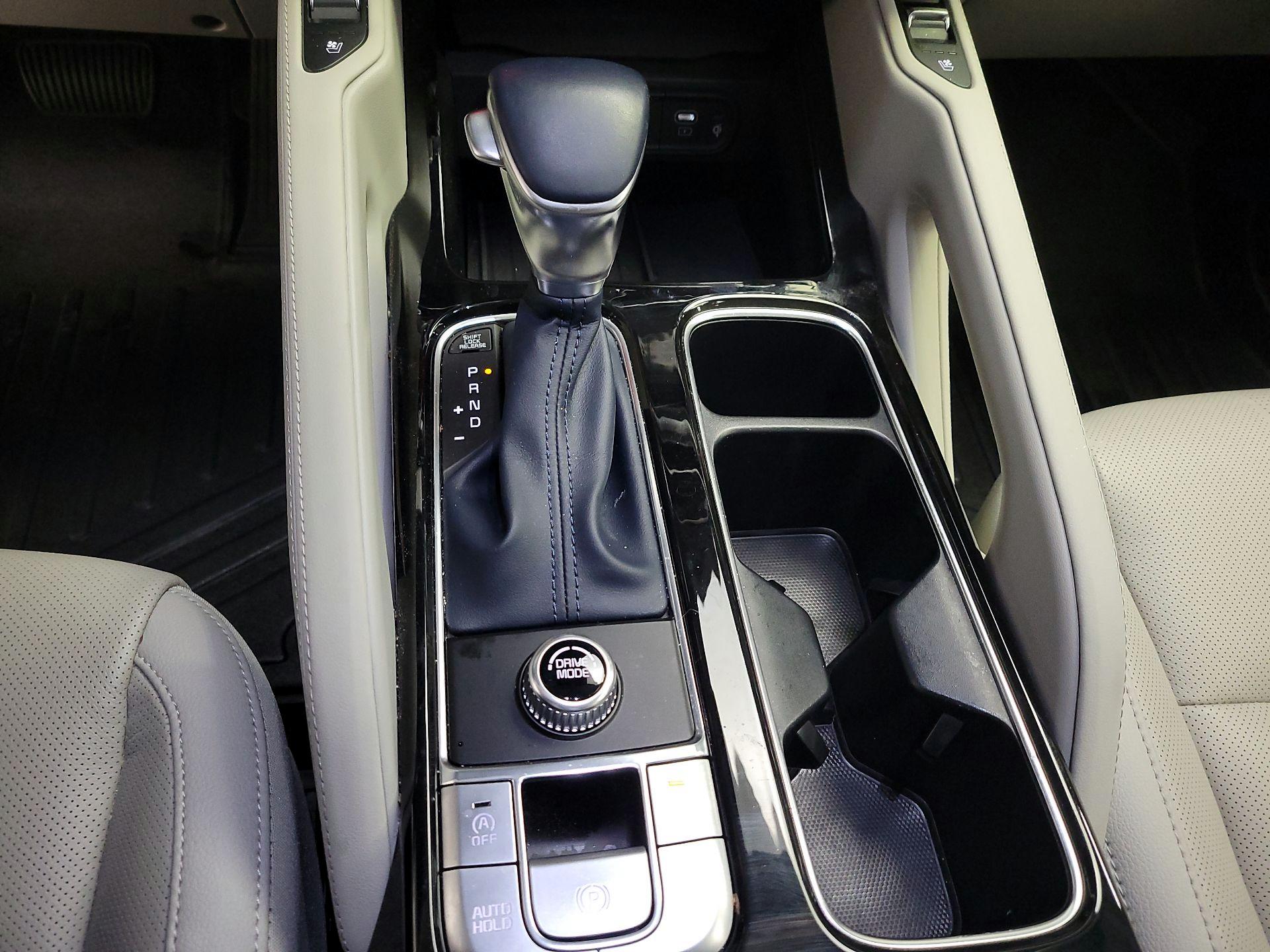 Thumbnail: 2023 Kia Telluride - 18