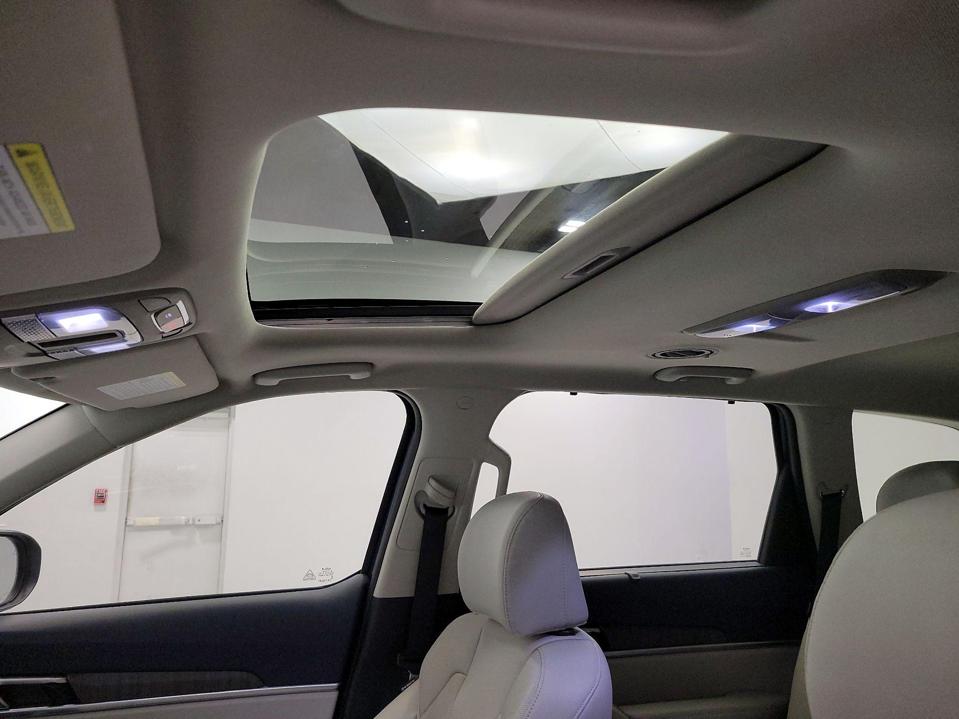 Thumbnail: 2023 Kia Telluride - 20