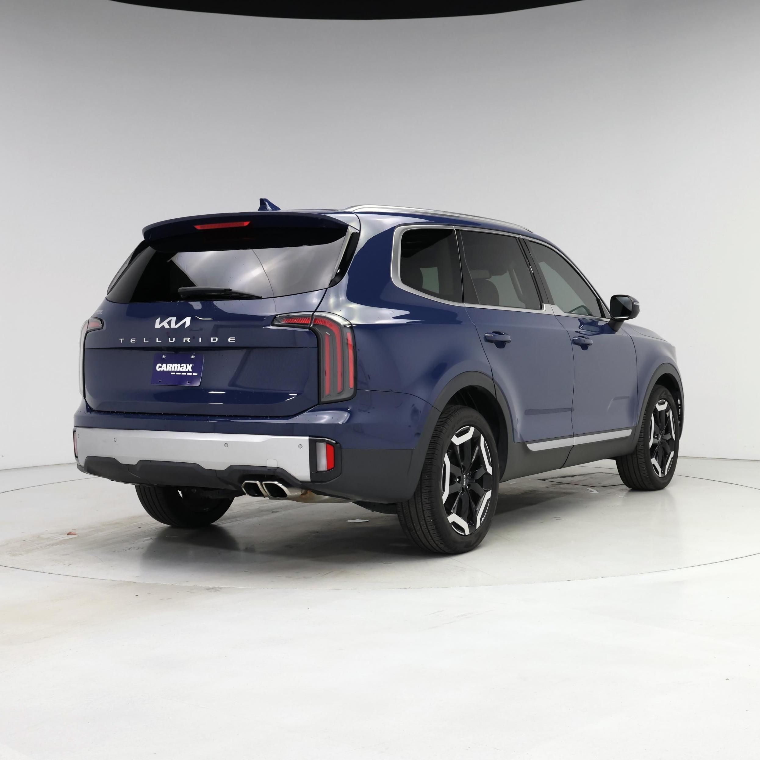 Thumbnail: 2023 Kia Telluride - 8