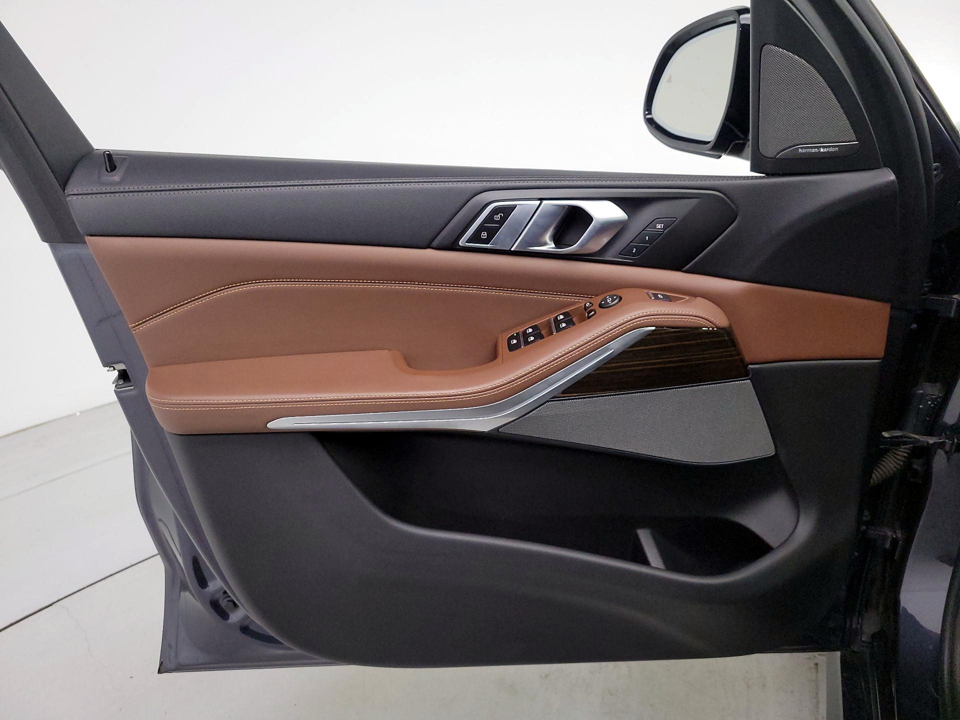 Thumbnail: 2020 BMW X5 - 12