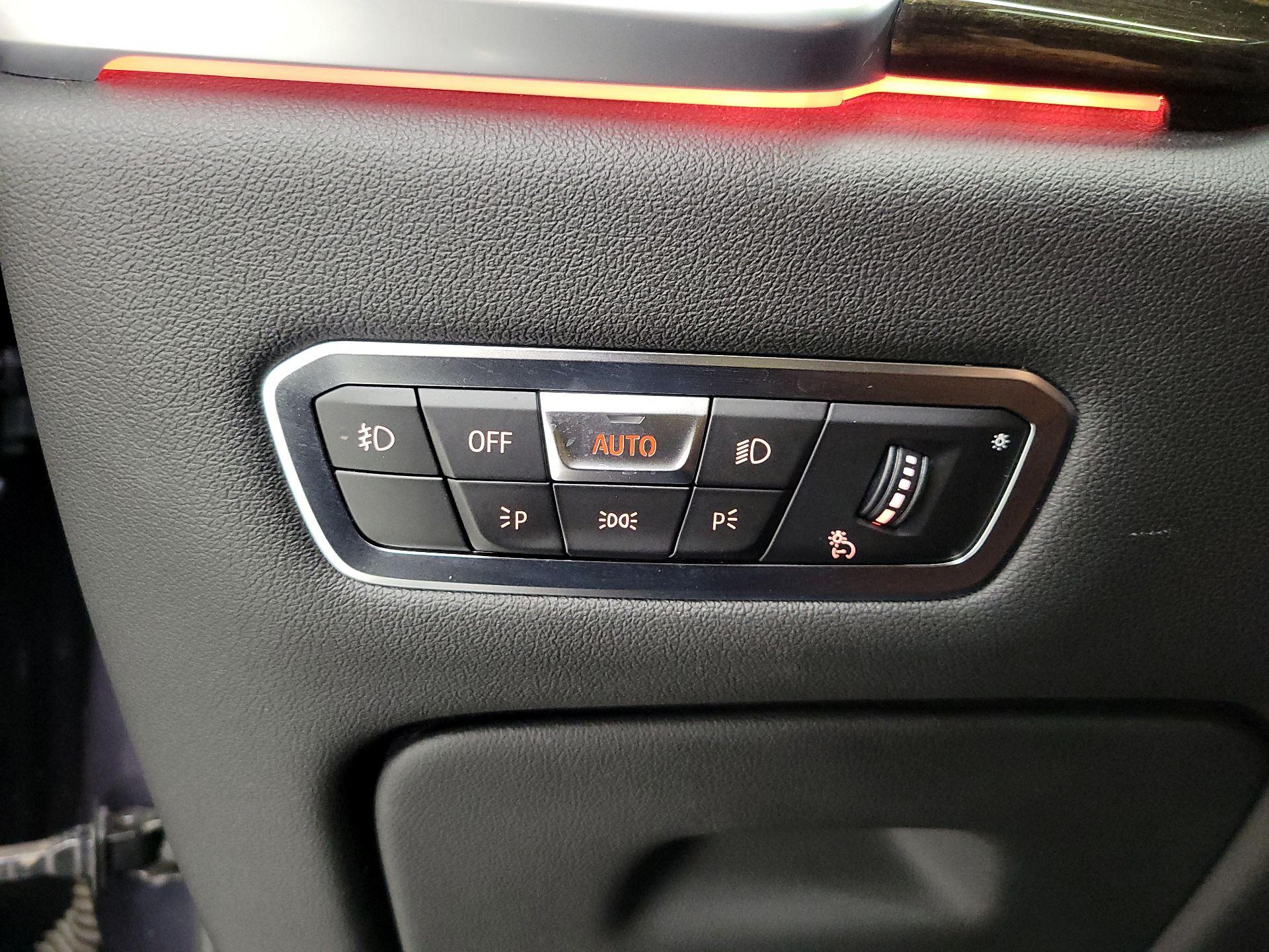 Thumbnail: 2020 BMW X5 - 13