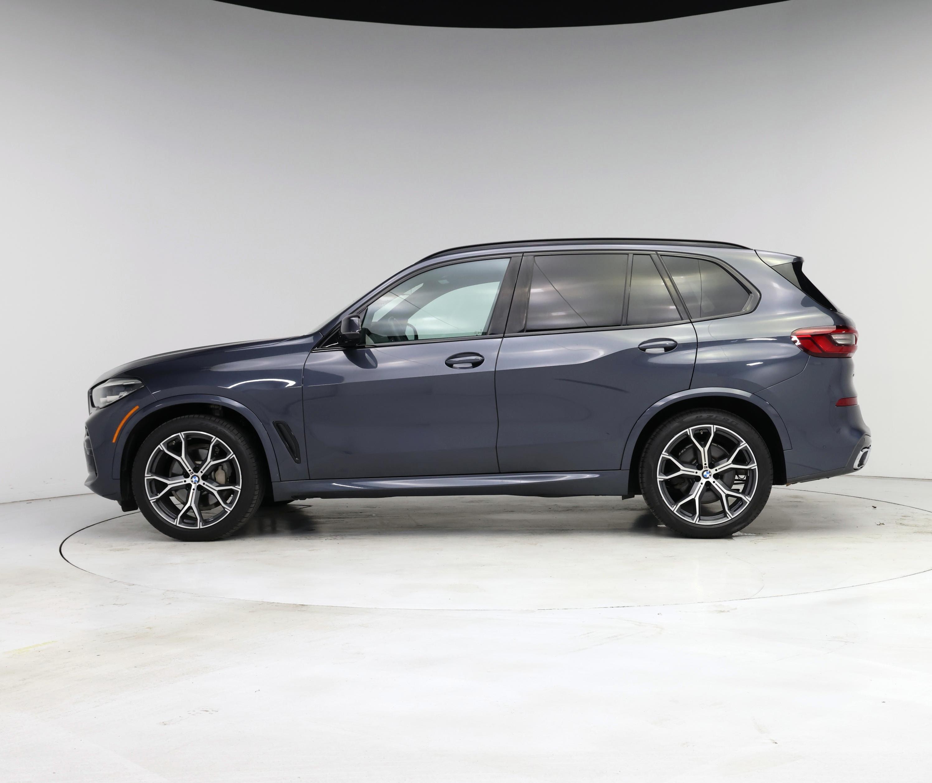 Thumbnail: 2020 BMW X5 - 3