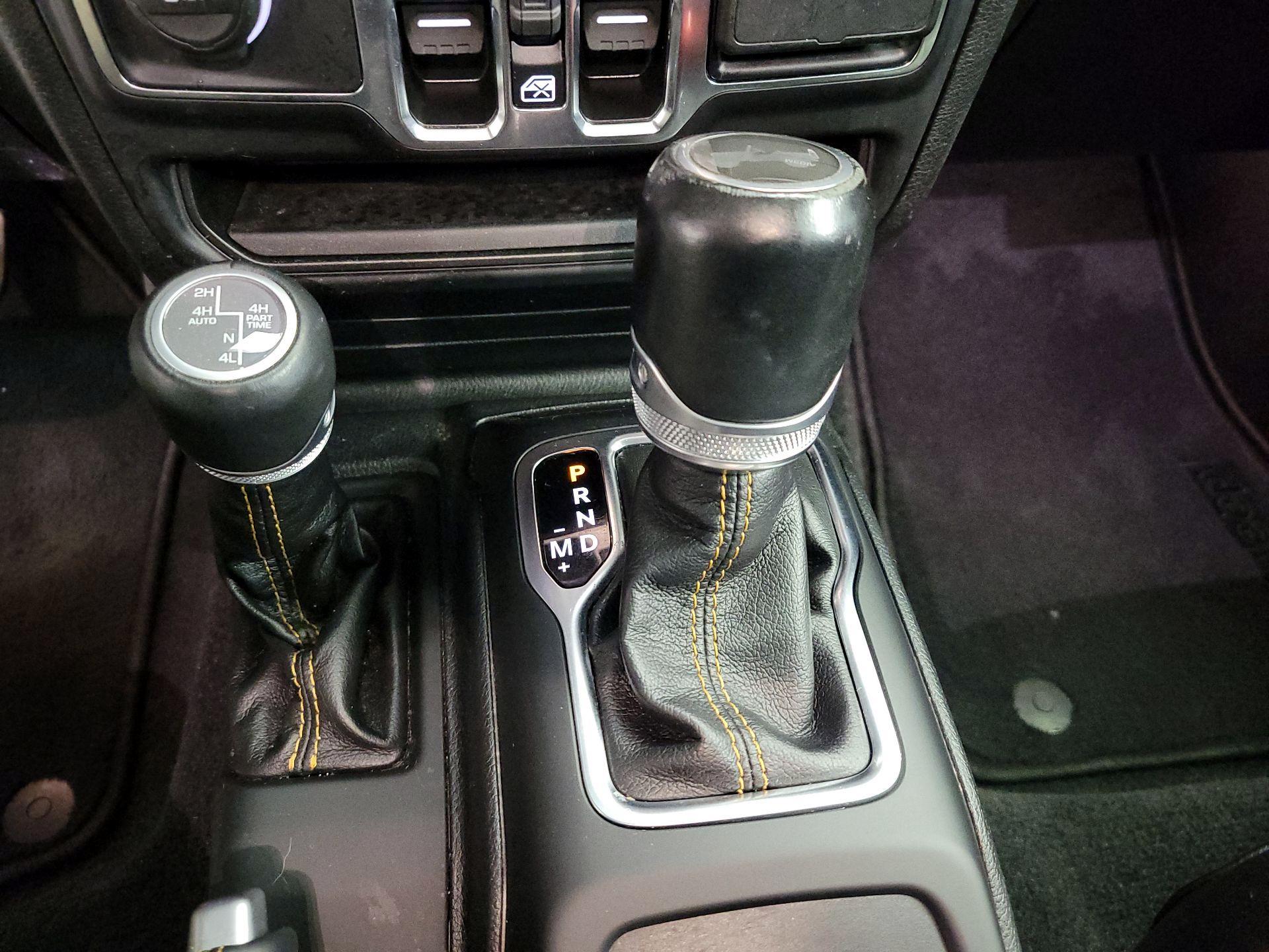 Thumbnail: 2021 Jeep Wrangler - 18