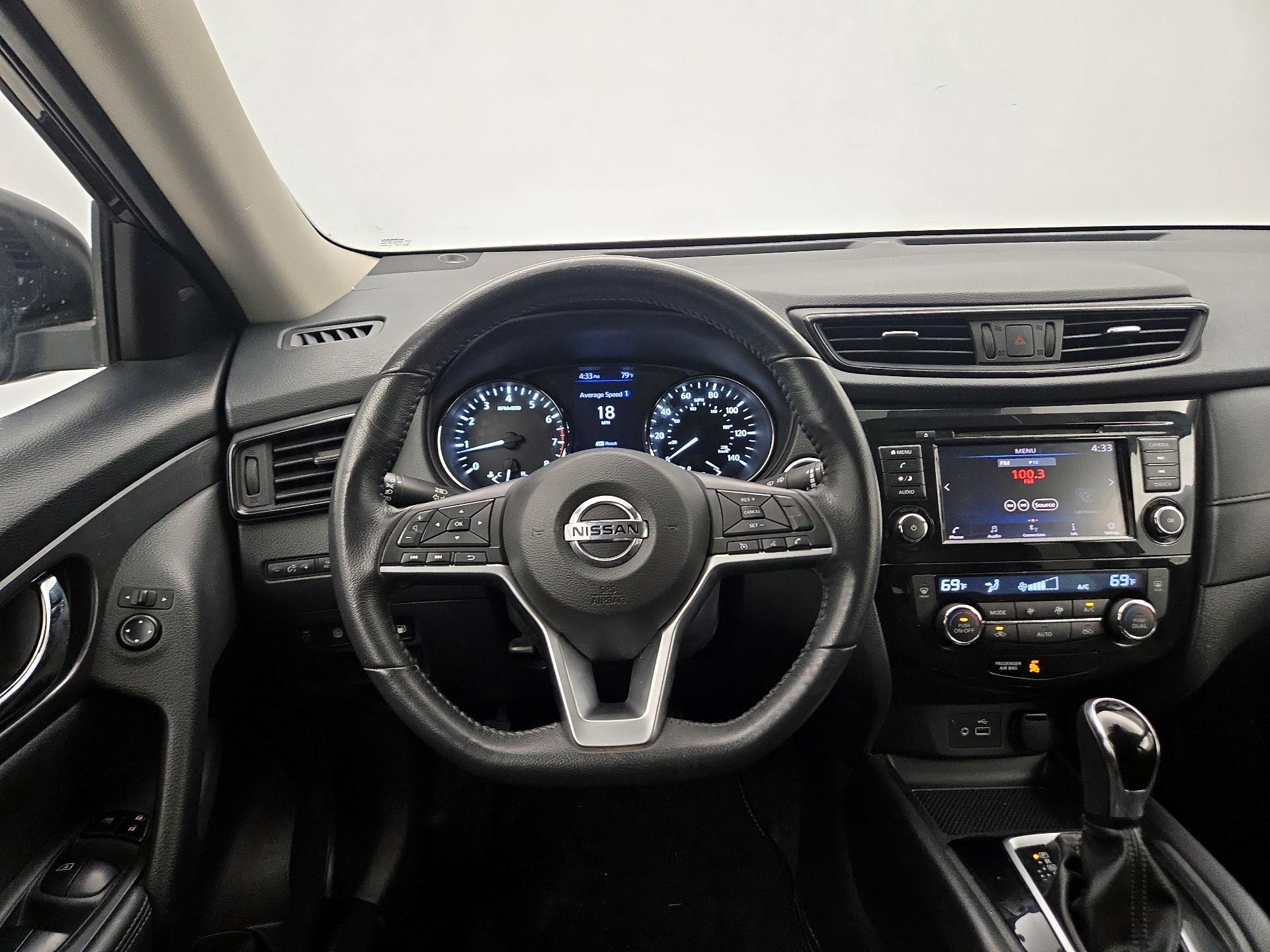 Thumbnail: 2019 Nissan Rogue - 10