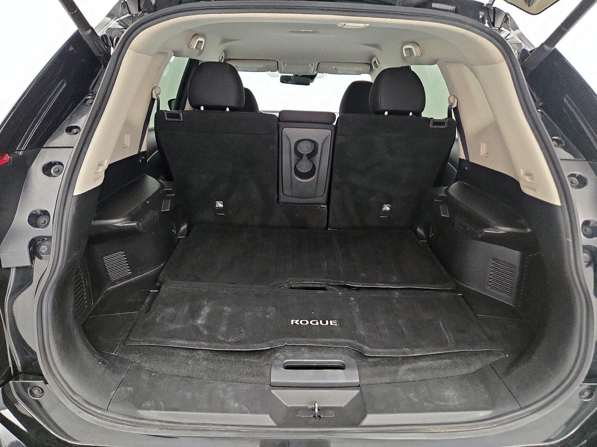 Thumbnail: 2019 Nissan Rogue - 20