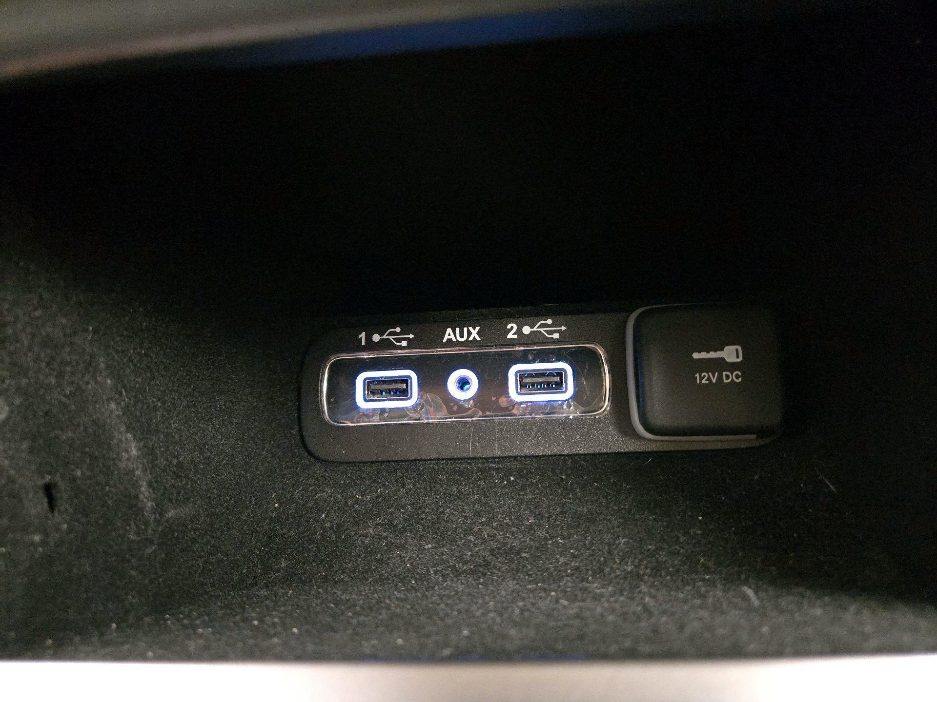 Thumbnail: 2022 Jeep Grand Cherokee - 19