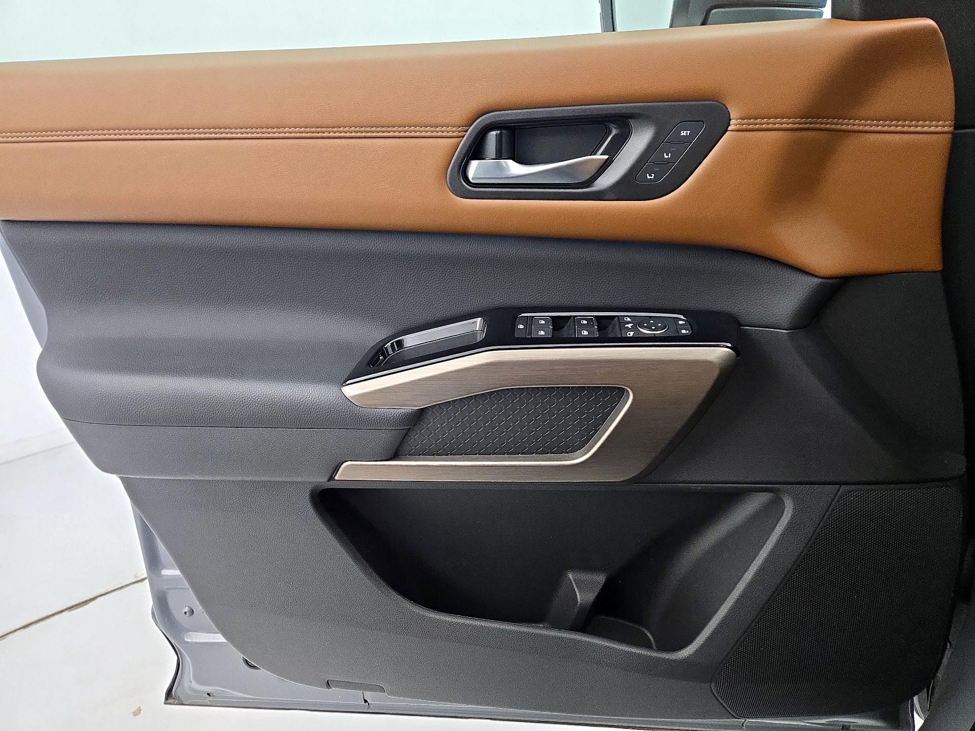 Thumbnail: 2024 Nissan Pathfinder - 12