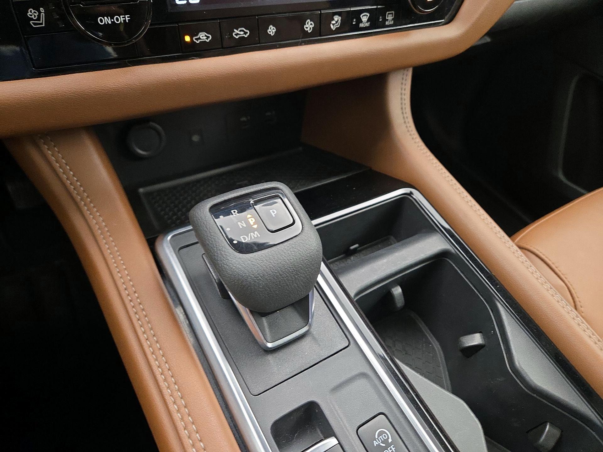 Thumbnail: 2024 Nissan Pathfinder - 17