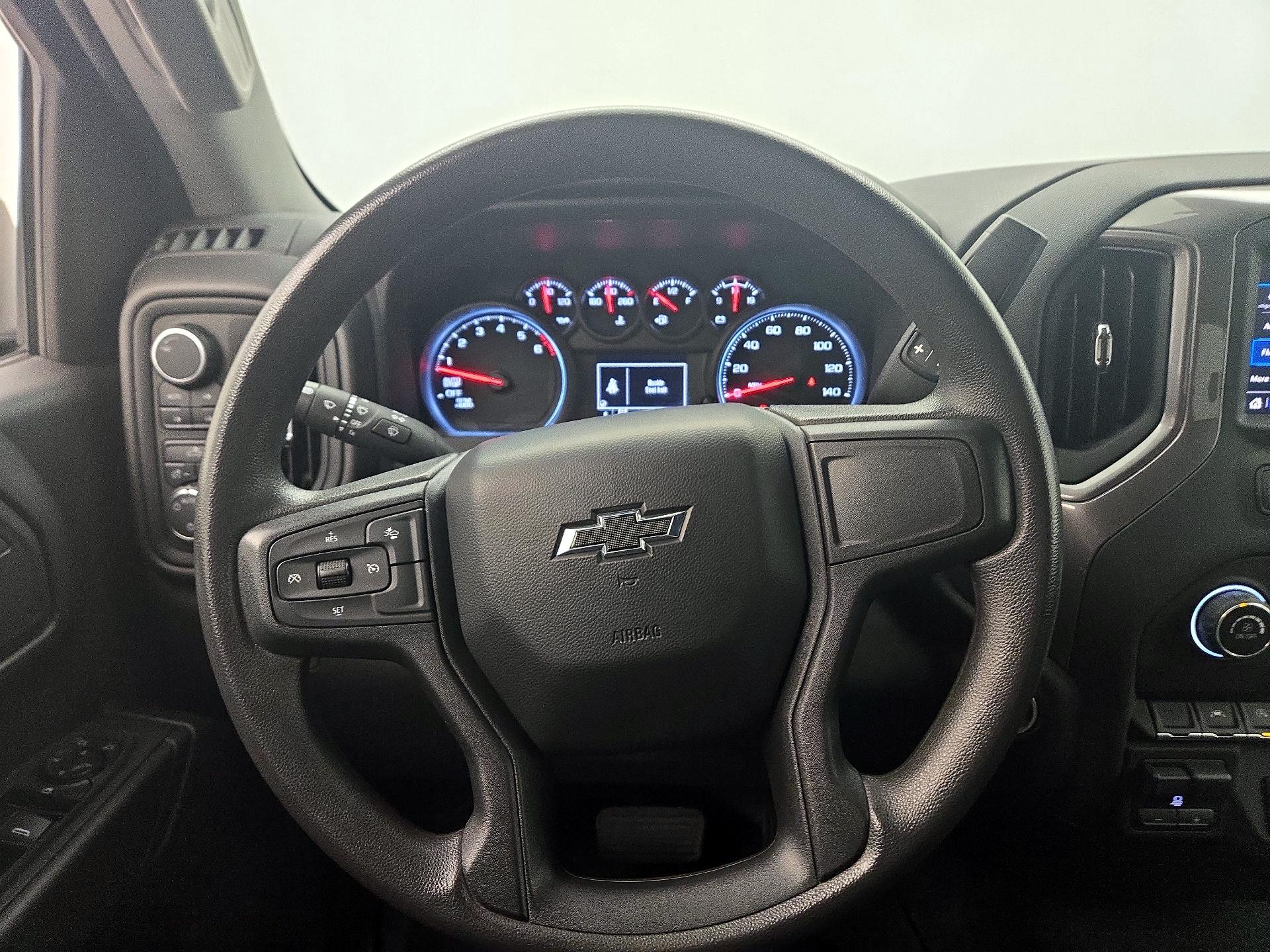 Thumbnail: 2023 Chevrolet Silverado 1500 - 10