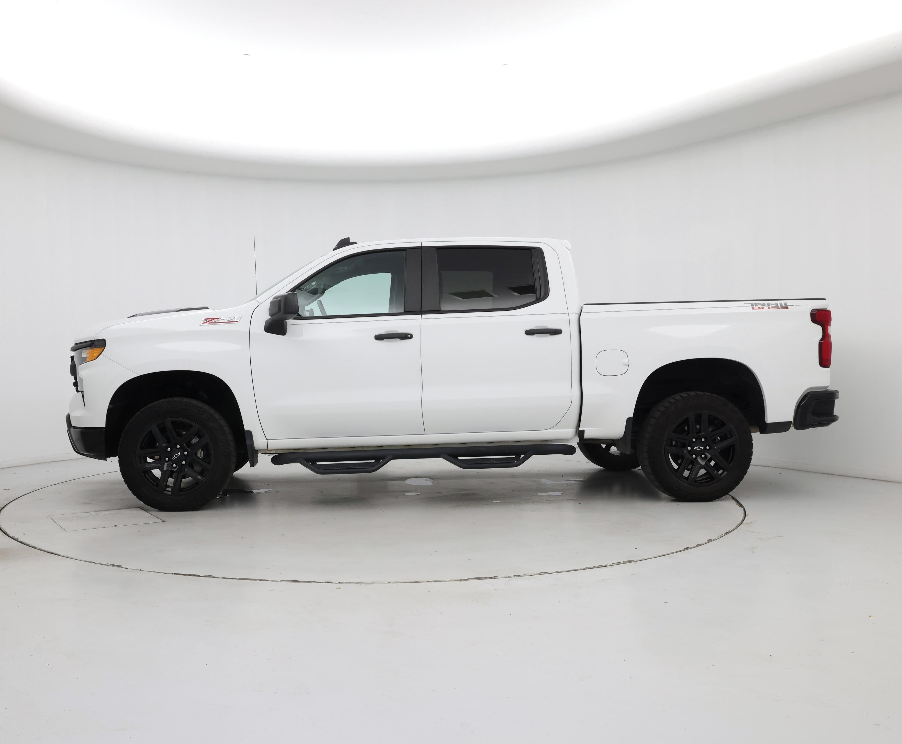 Thumbnail: 2023 Chevrolet Silverado 1500 - 3