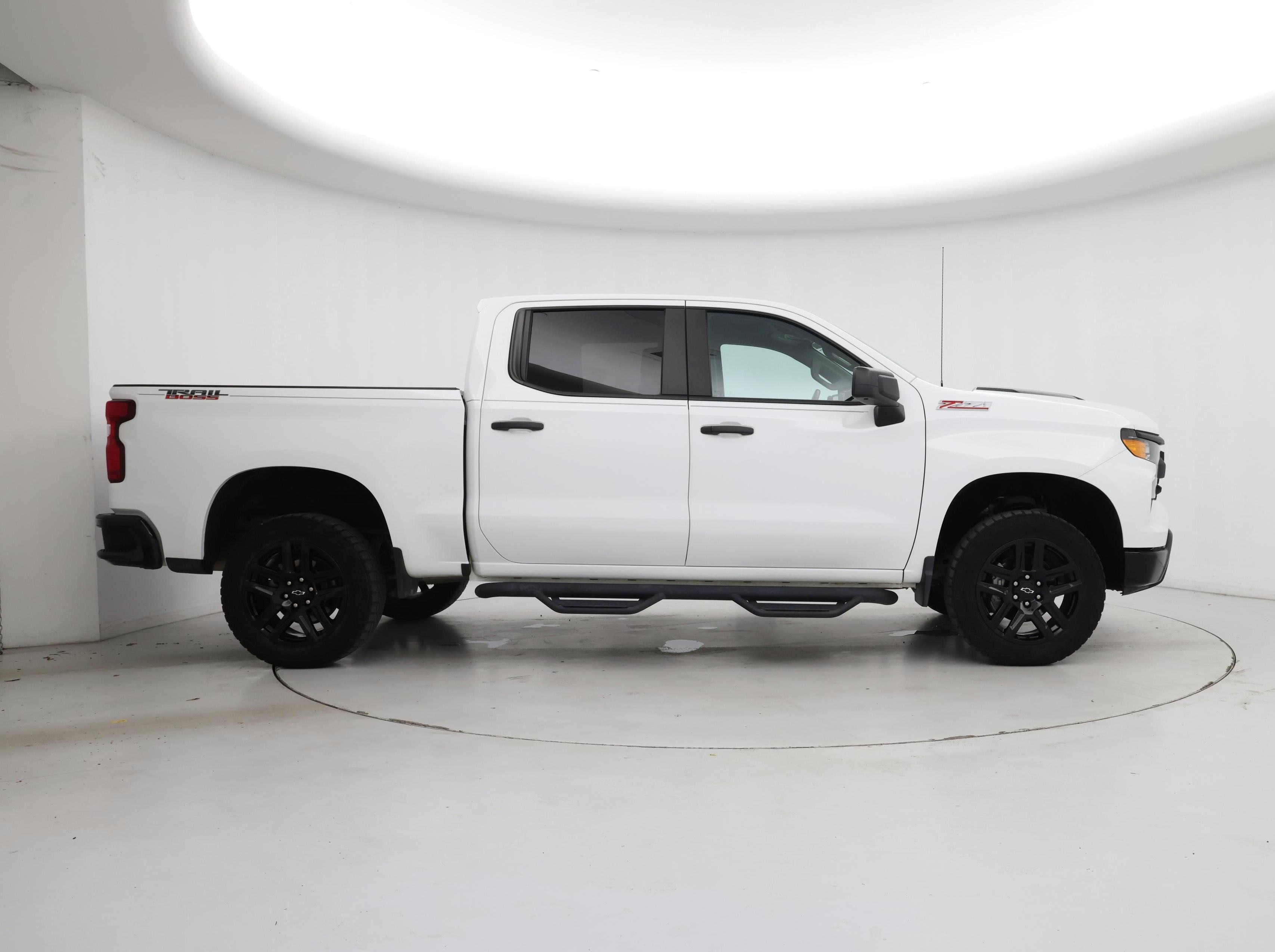 Thumbnail: 2023 Chevrolet Silverado 1500 - 7