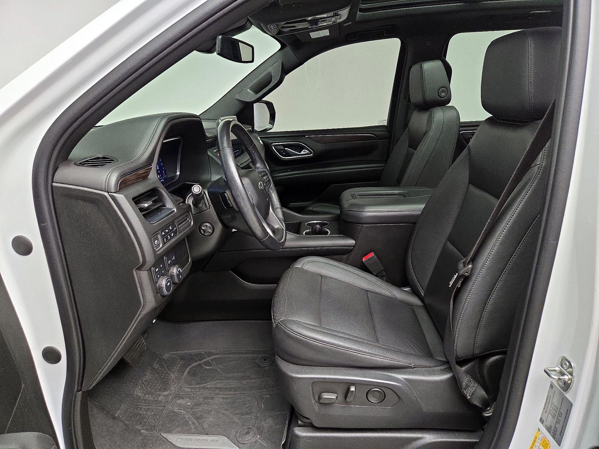 Thumbnail: 2022 Chevrolet Suburban - 11