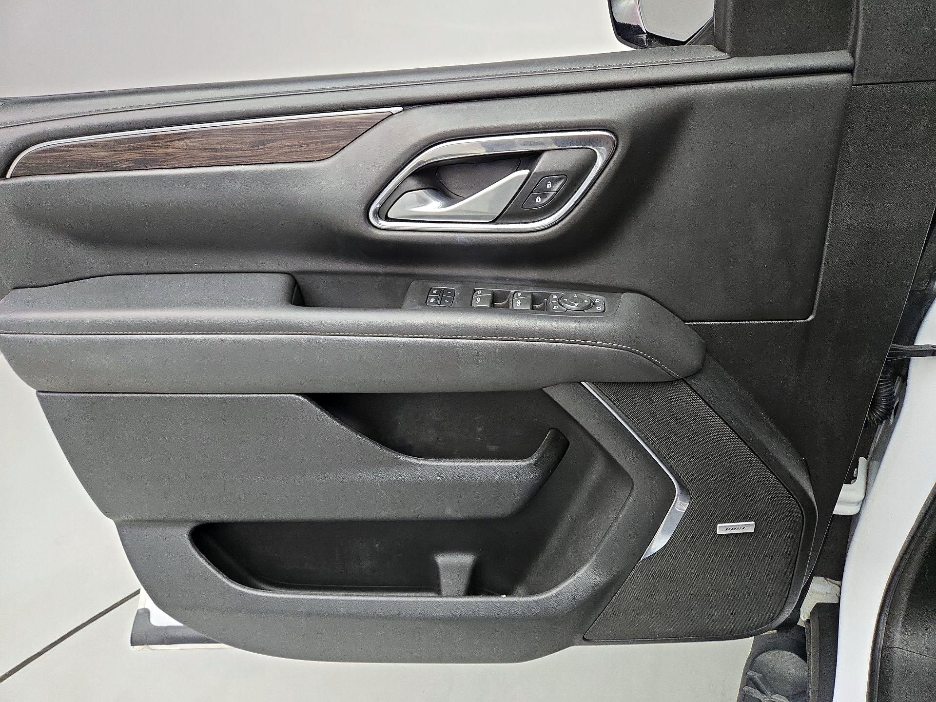 Thumbnail: 2022 Chevrolet Suburban - 12