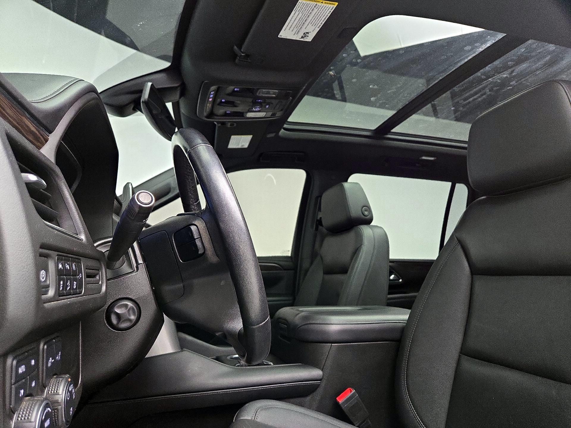 Thumbnail: 2022 Chevrolet Suburban - 20