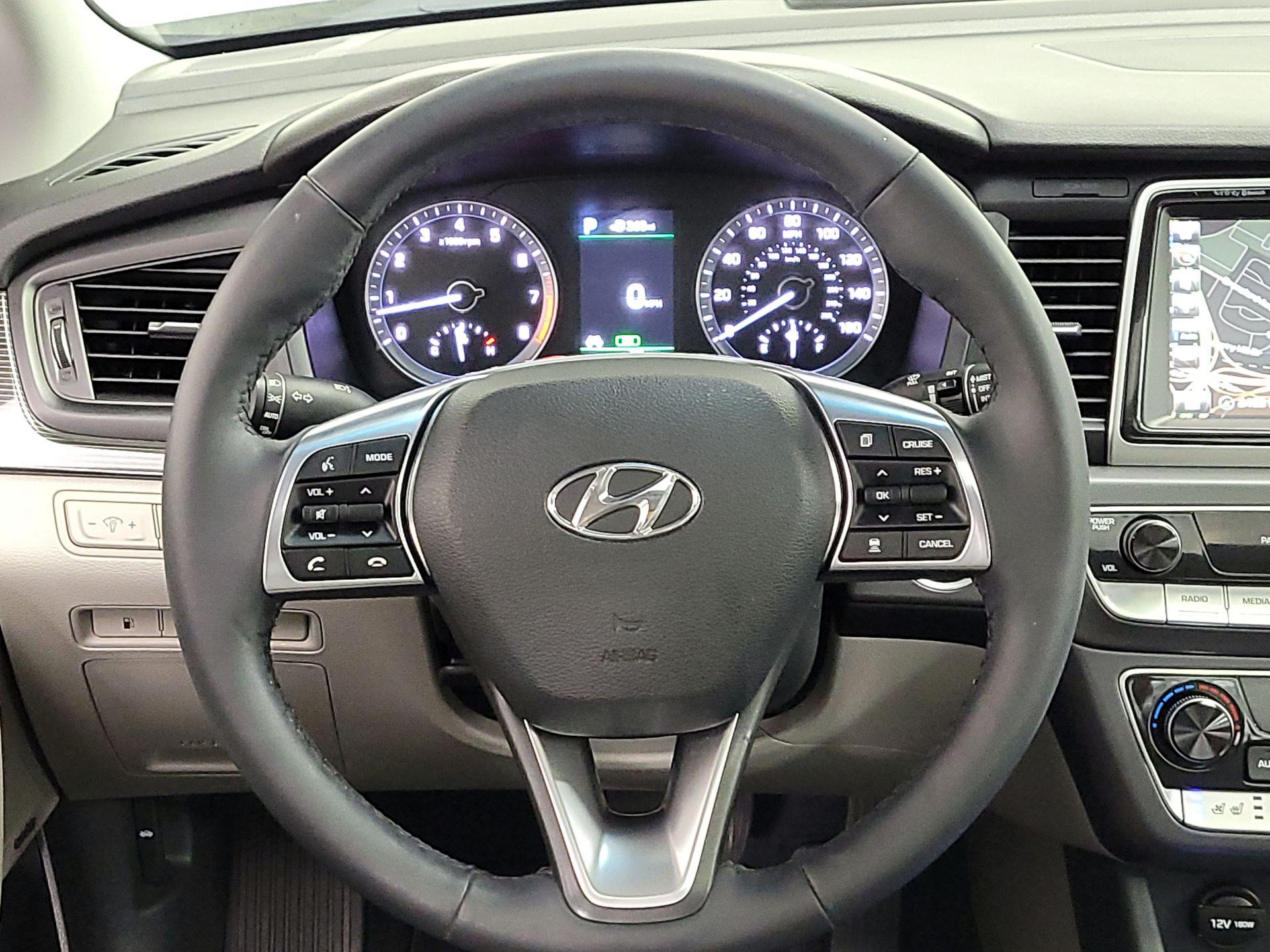 Thumbnail: 2018 Hyundai Sonata - 10