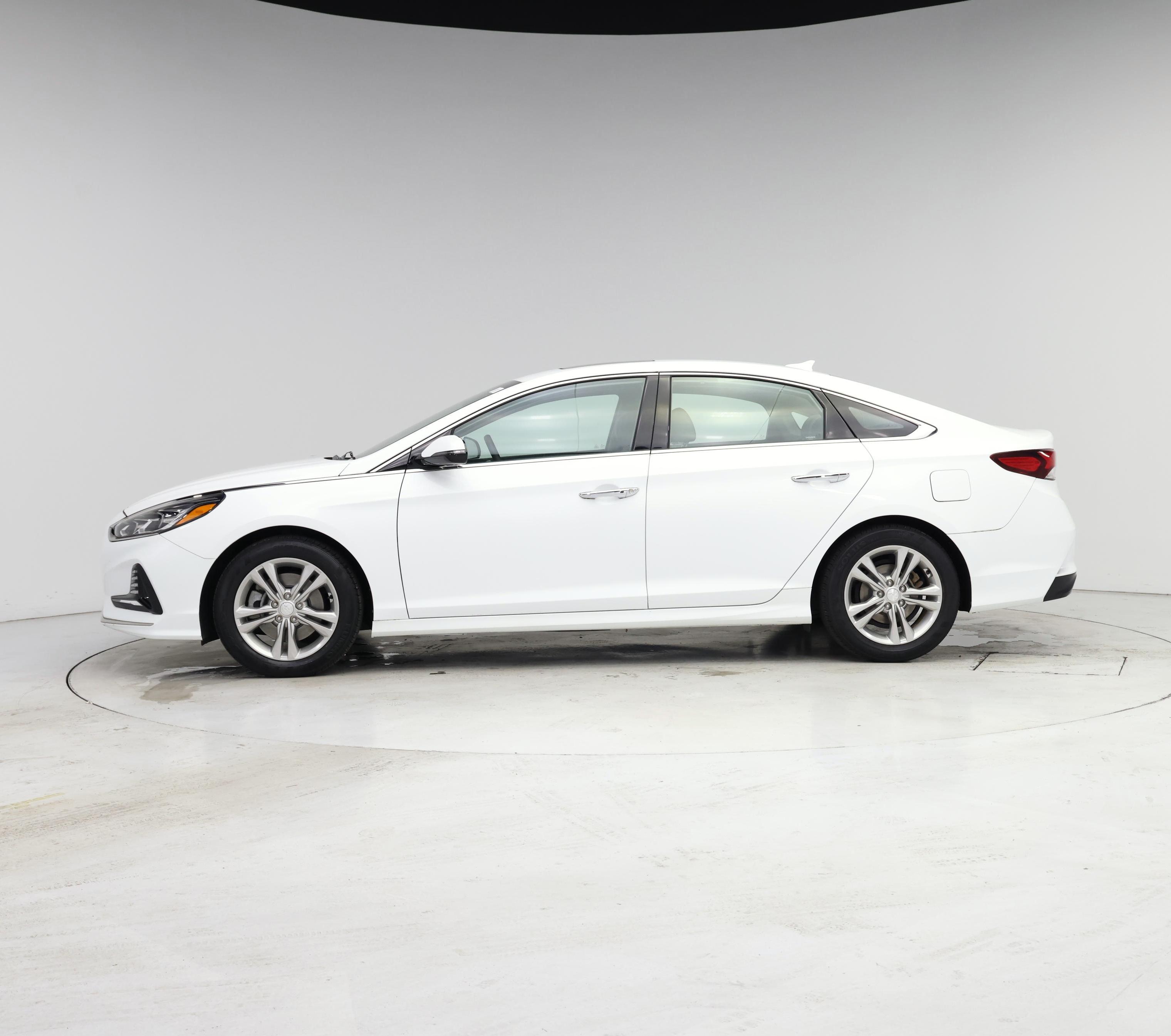 Thumbnail: 2018 Hyundai Sonata - 3